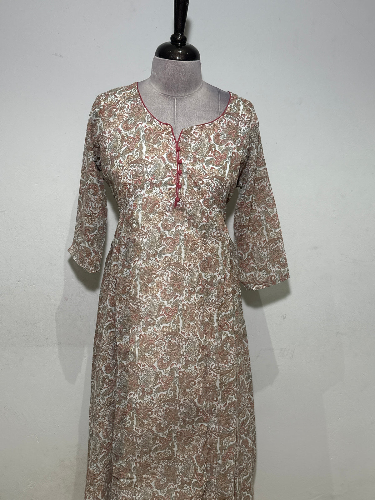 OFFER SALES TOP'S -  IHA 35796