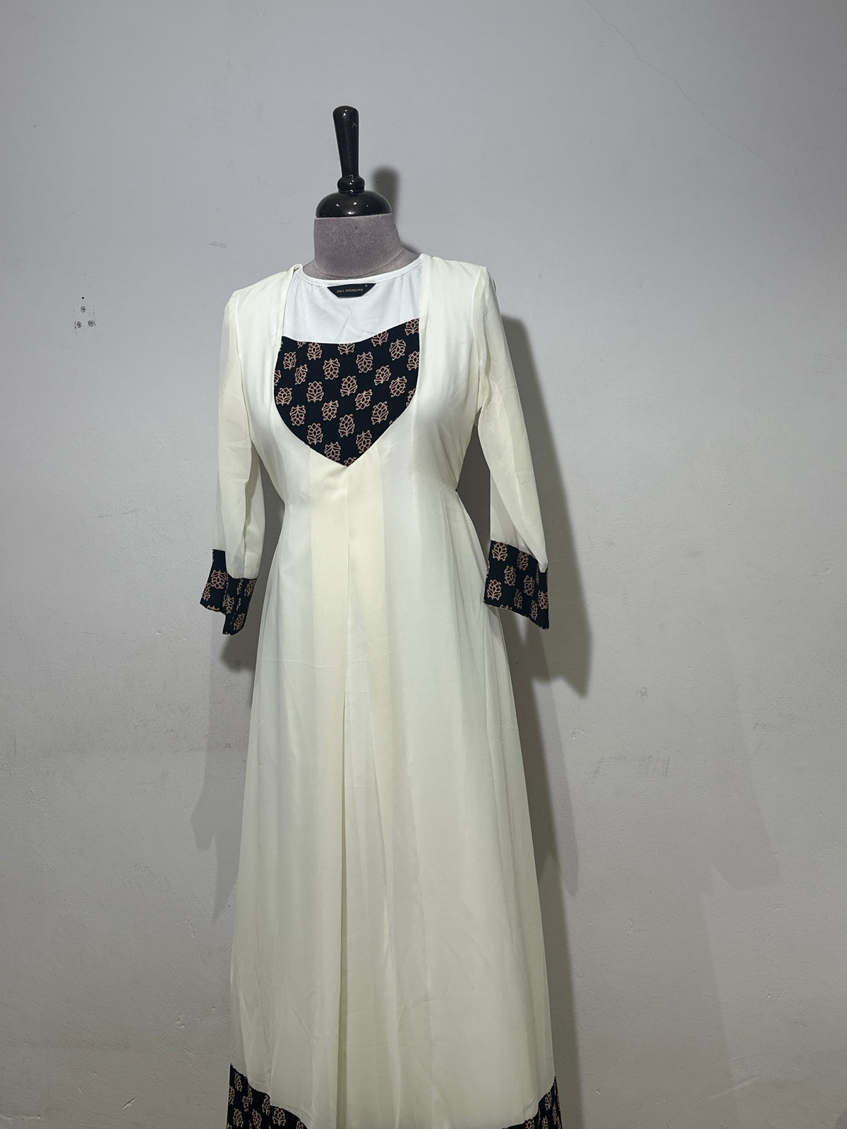 OFFER SALES TOP'S -  IHA 35977