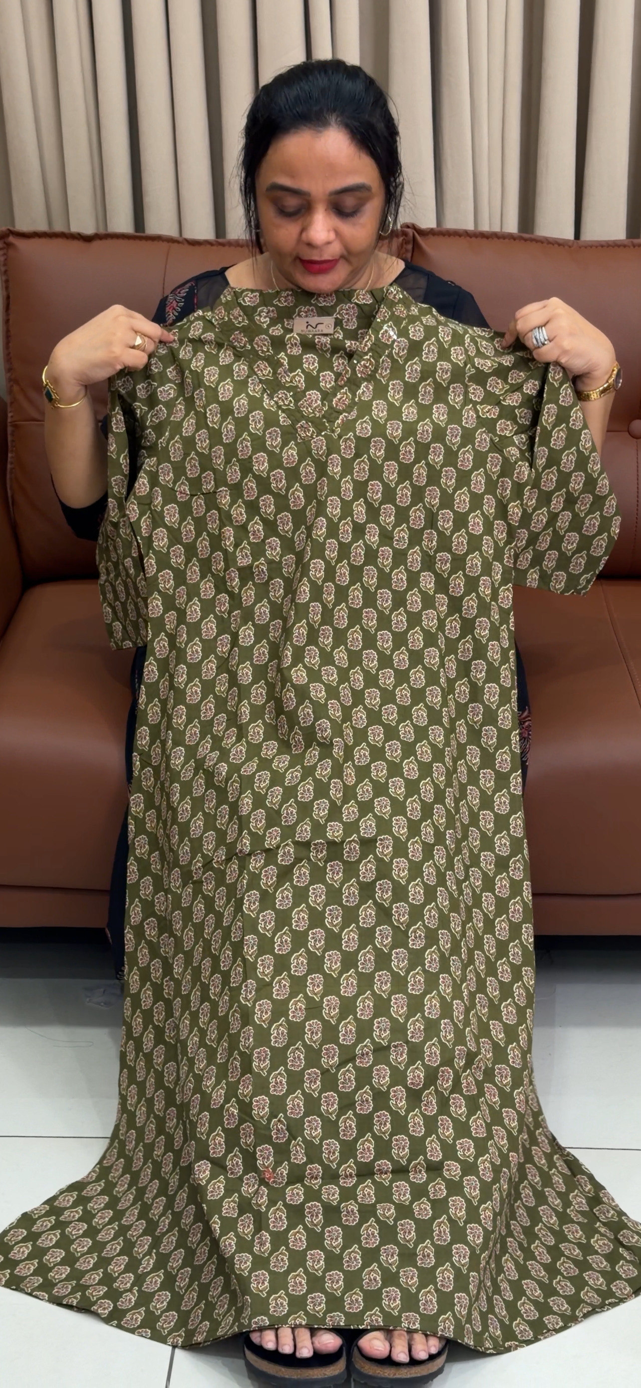 OFFER SALES TOPS - IHA 34739
