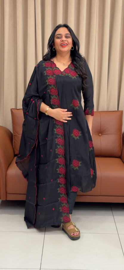 IHA'S IN-HOUSE ALINE TOP, BOTTOM AND DUPATTA - IHA 33835