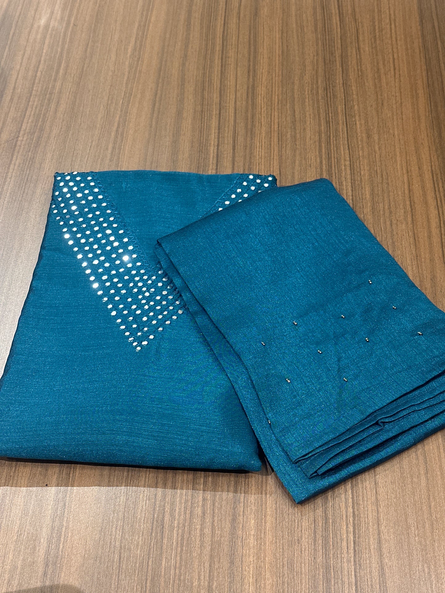 OFFER SALES UNSTITCHED SALWAR SUITS -  IHA 33751