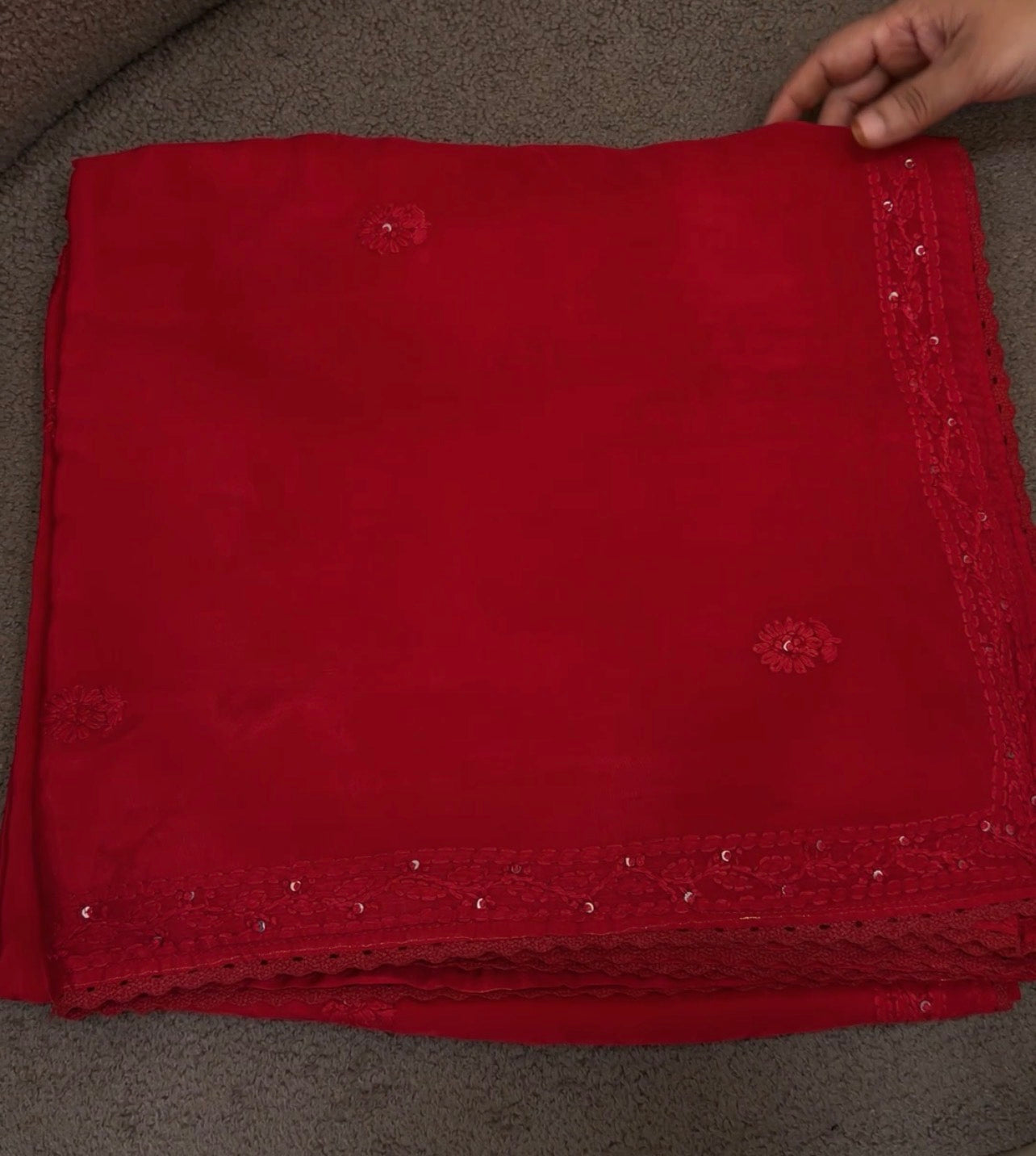LUCKNOWI CHIKANKARI SAREES - IHA 33000