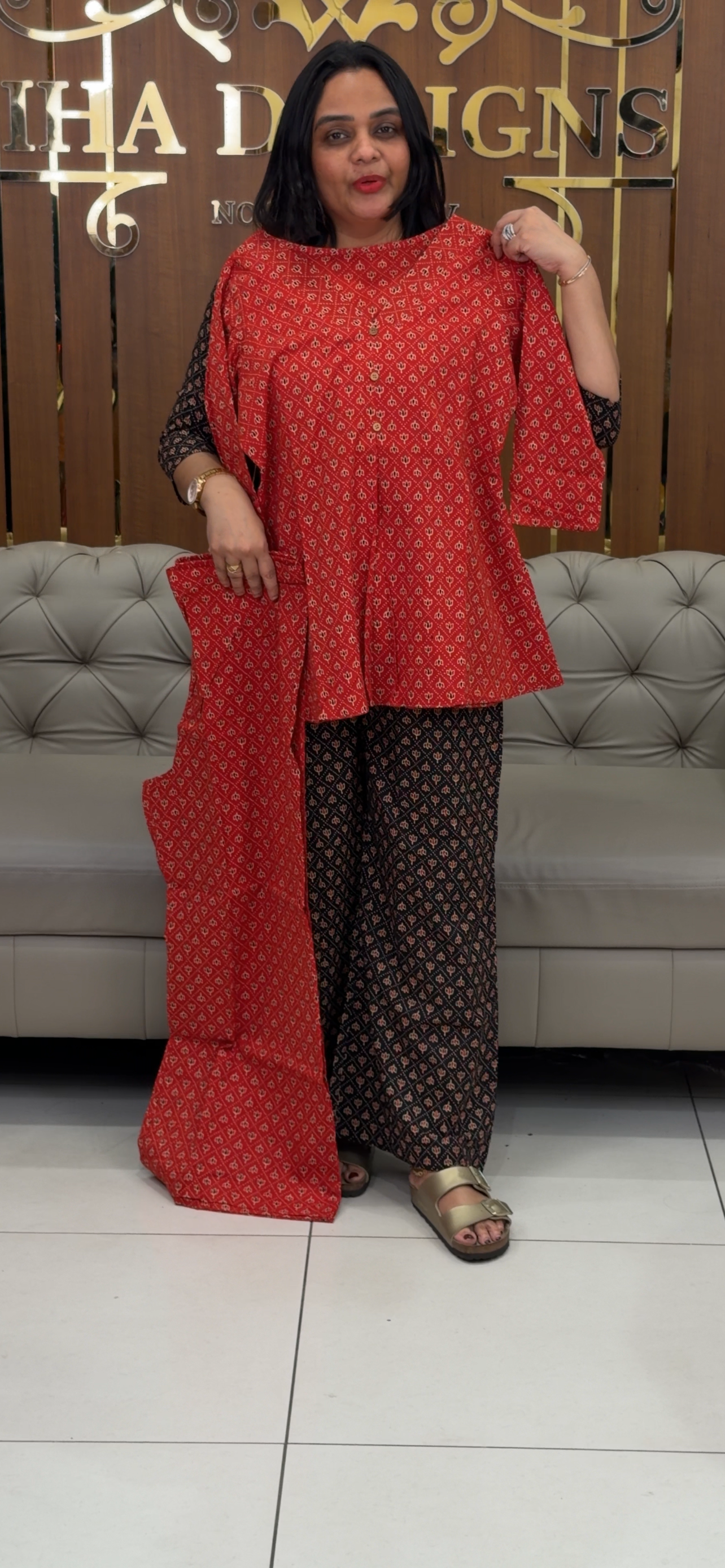 IHA'S IN-HOUSE SHORT CO-ORDS SETS - IHA 33210