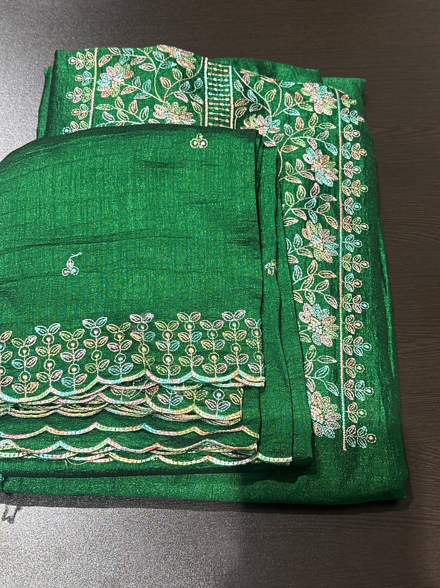 OFFER SALES UNSTITCHED SALWAR SUITS -  IHA 34098