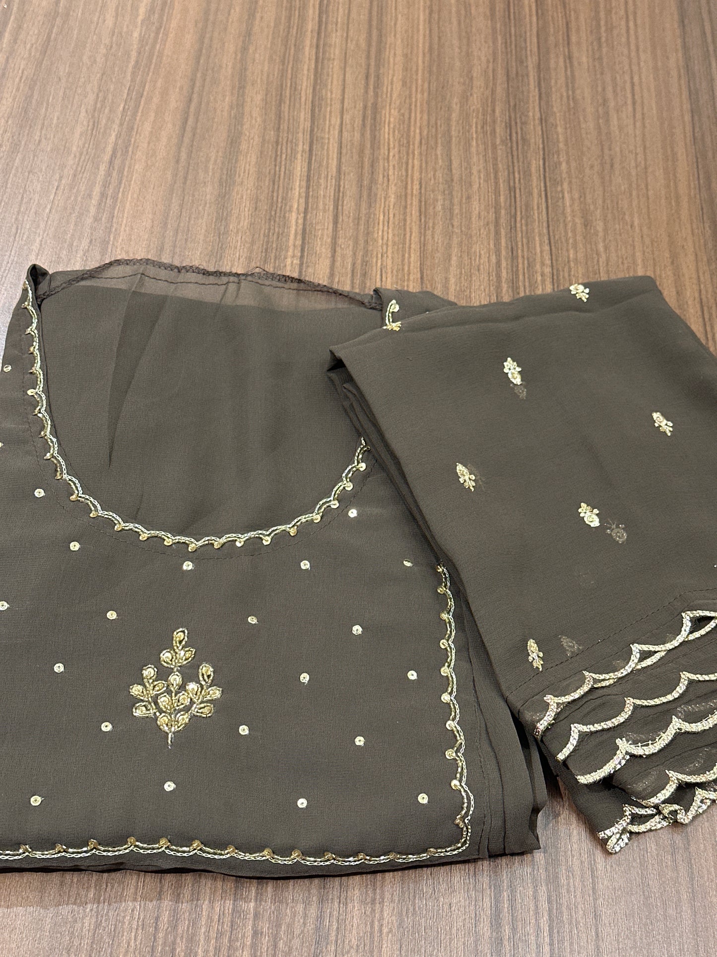 OFFER SALES UNSTITCHED SALWAR SUITS -  IHA 33937