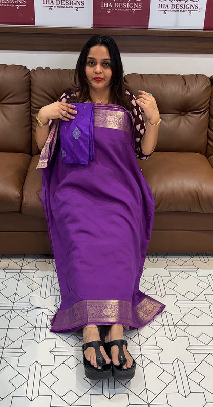 SEMI BANARASI SAREE - IHA 16336