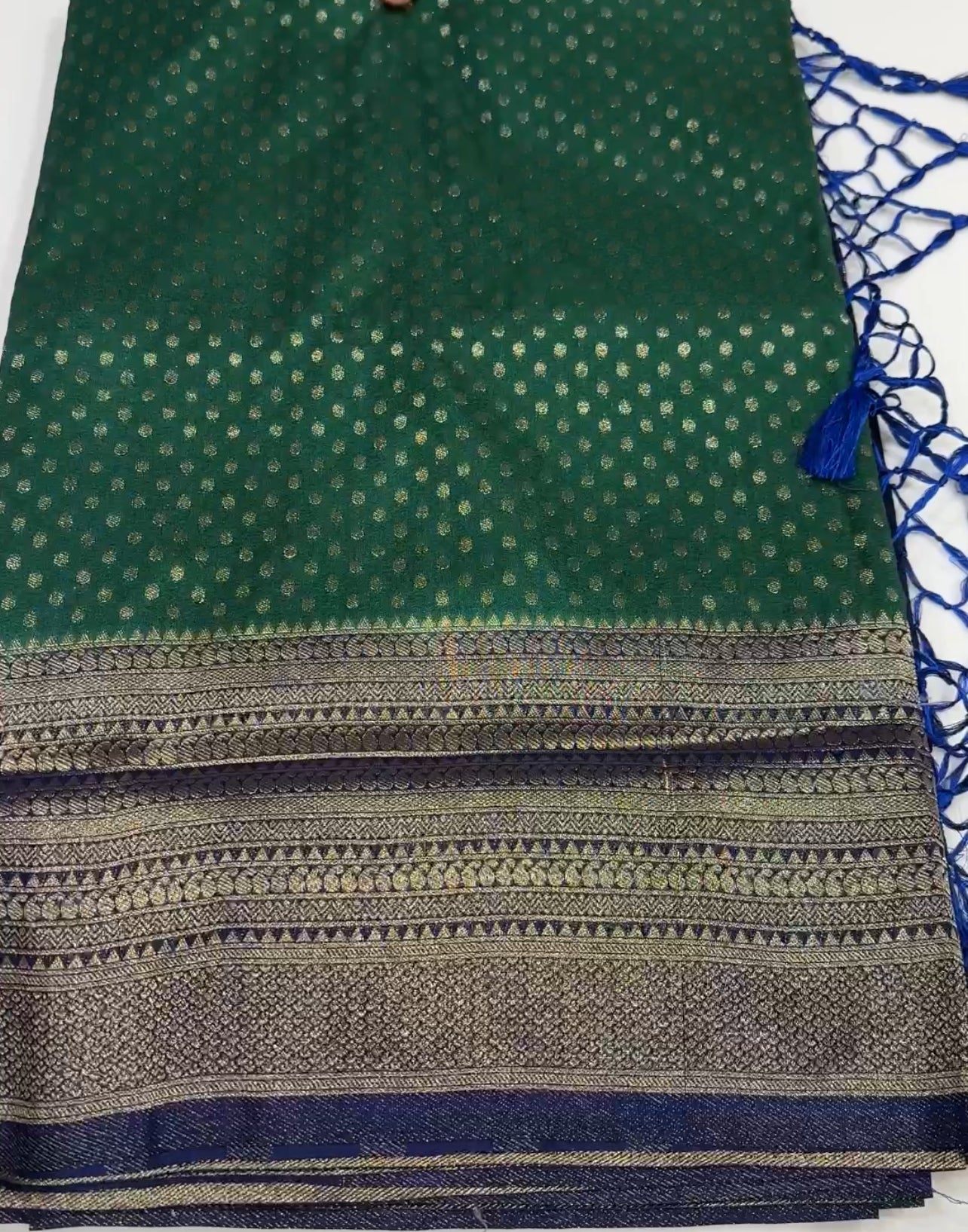 SEMI BANARASI SAREES - IHA 19804