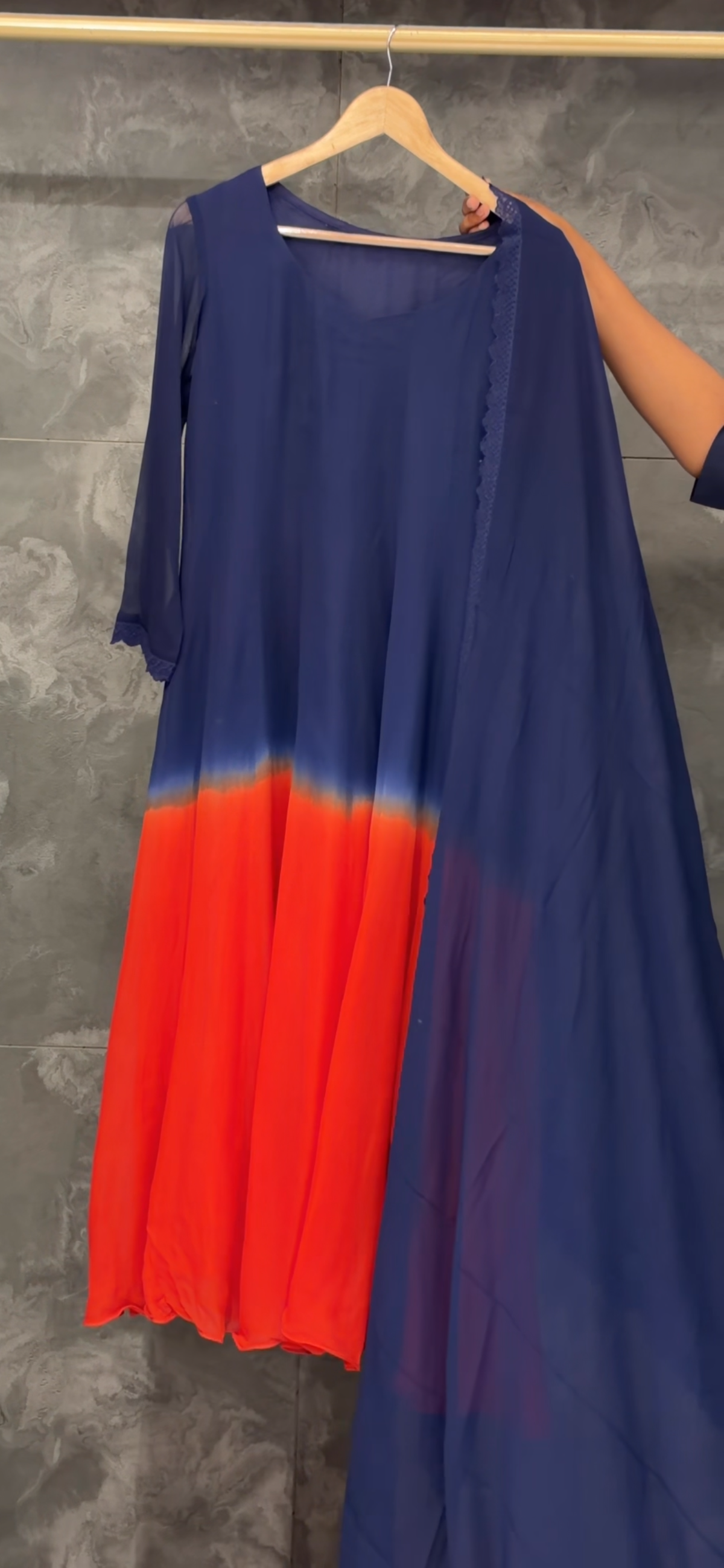 IHA'S IN-HOUSE TOP AND DUPATTA - IHA 35984