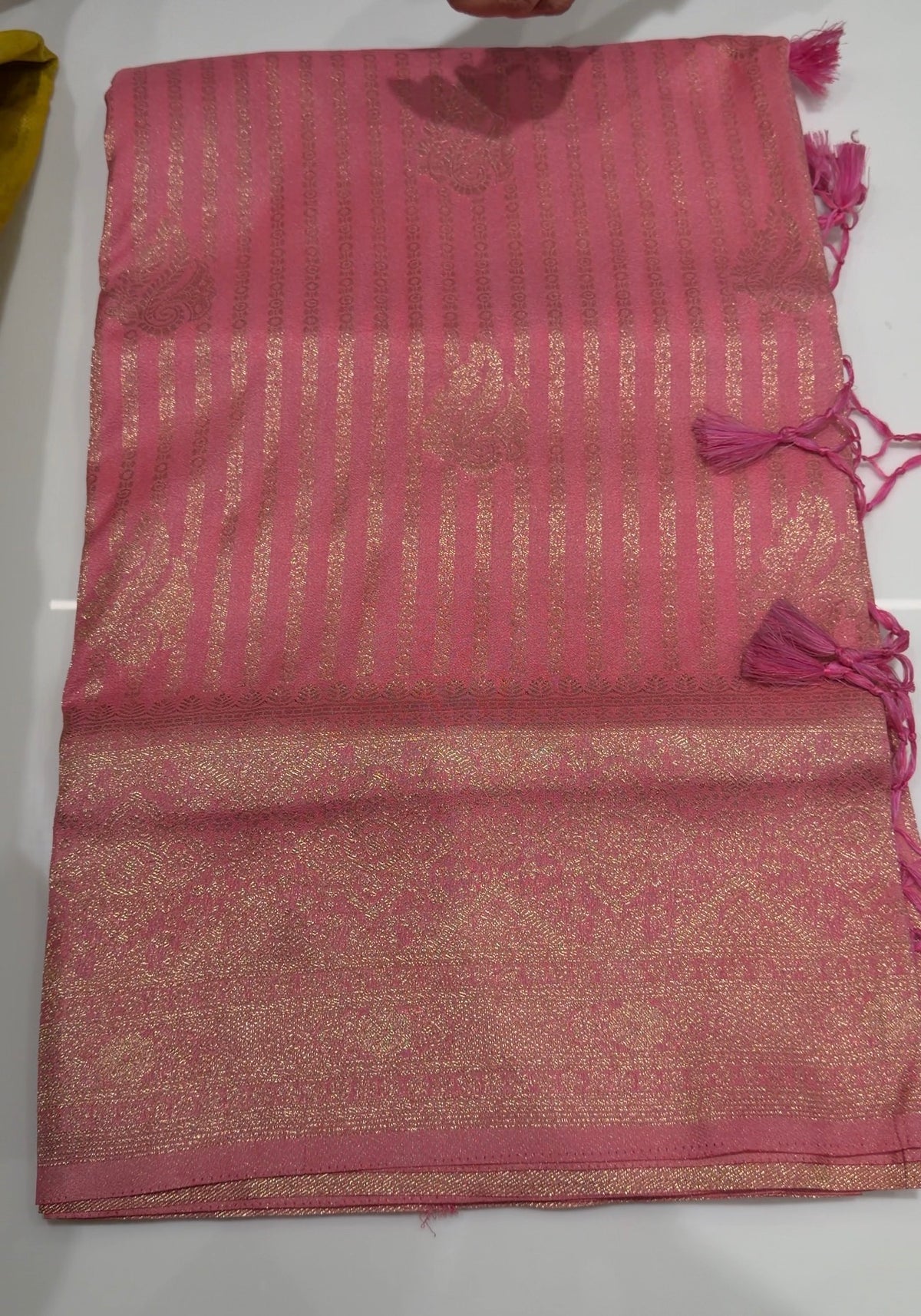 OFFER SALES SAREES - IHA 35387