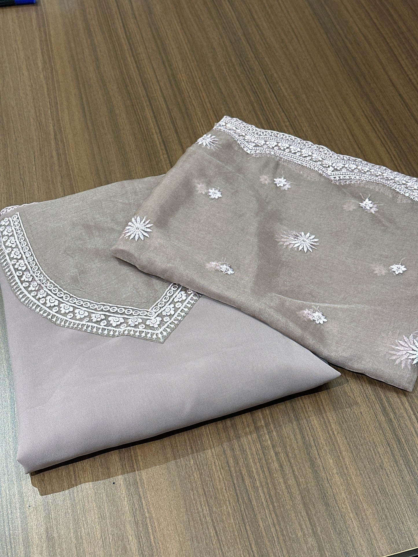 OFFER SALES UNSTITCHED SALWAR SUITS -  IHA 33824