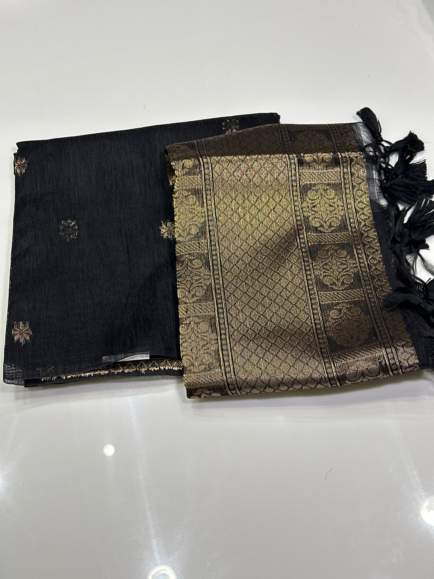 OFFER SALES UNSTITCHED SALWAR SUITS -  IHA 33479