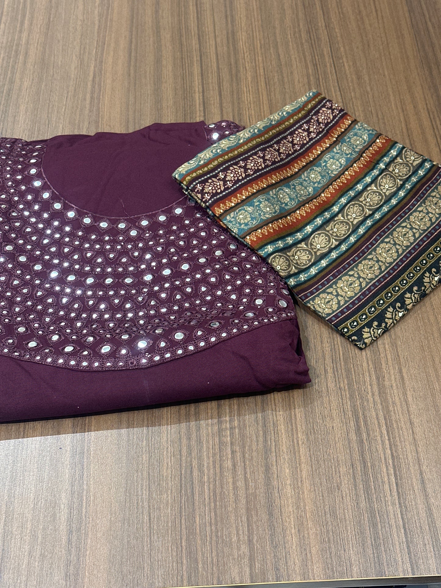 OFFER SALES UNSTITCHED SALWAR SUITS -  IHA 33809