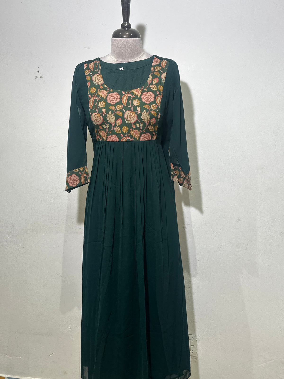 OFFER SALES TOP'S -  IHA 35680