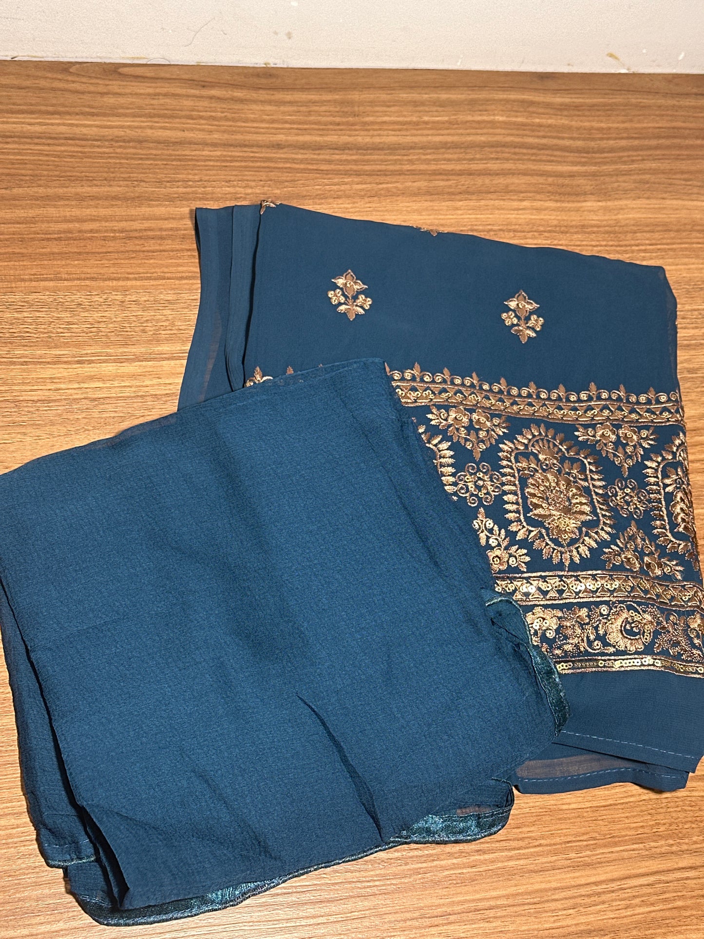 OFFER SALES UNSTITCHED SALWAR SUITS -  IHA 33647