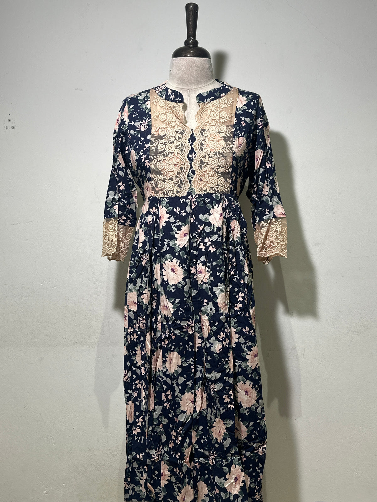 OFFER SALES TOP'S - IHA 35231