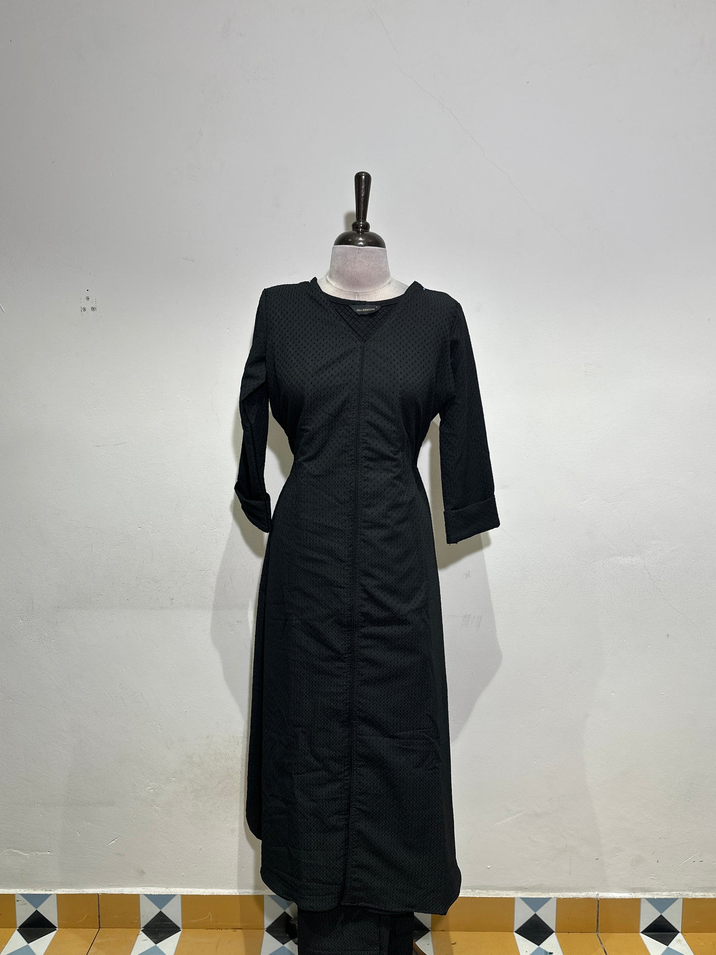 OFFER SALES TOP AND BOTTOM  -  IHA 34284