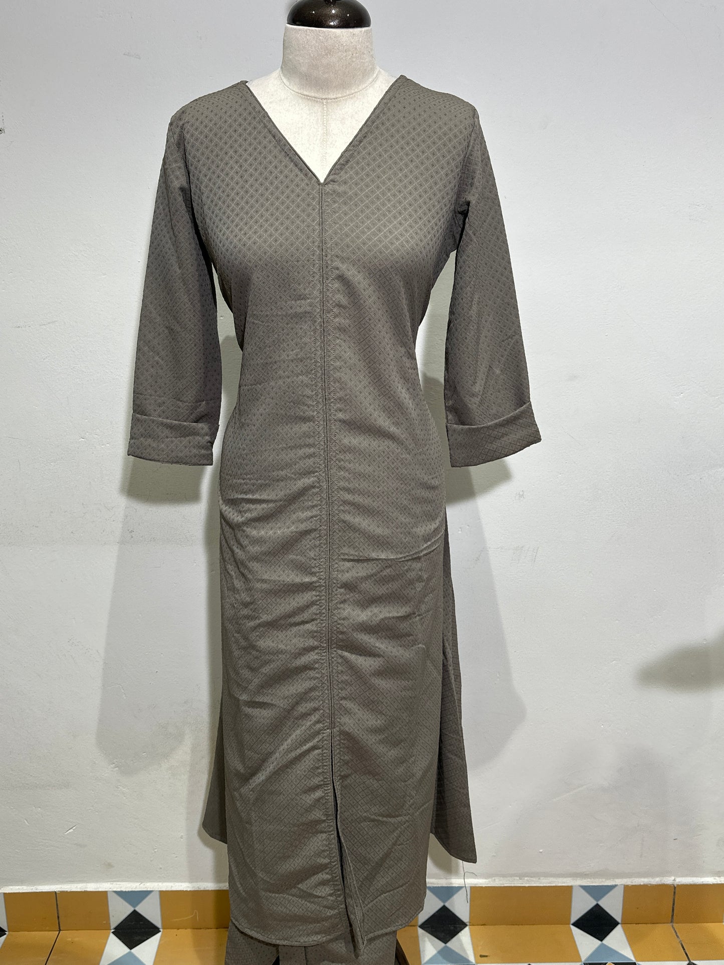 OFFER SALES TOP AND BOTTOM  -  IHA 34284