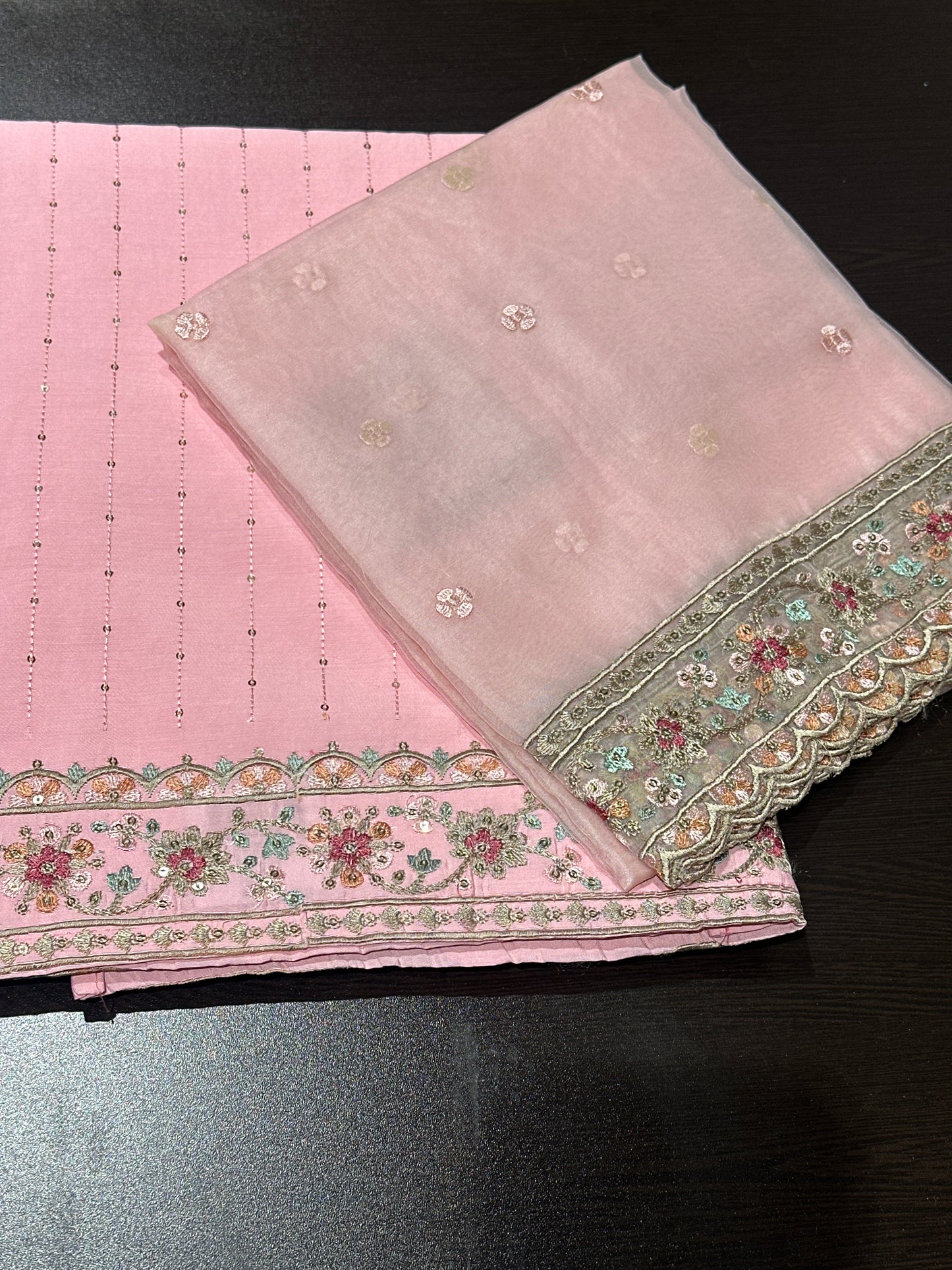 OFFER SALES UNSTITCHED SALWAR SUITS -  IHA 34081