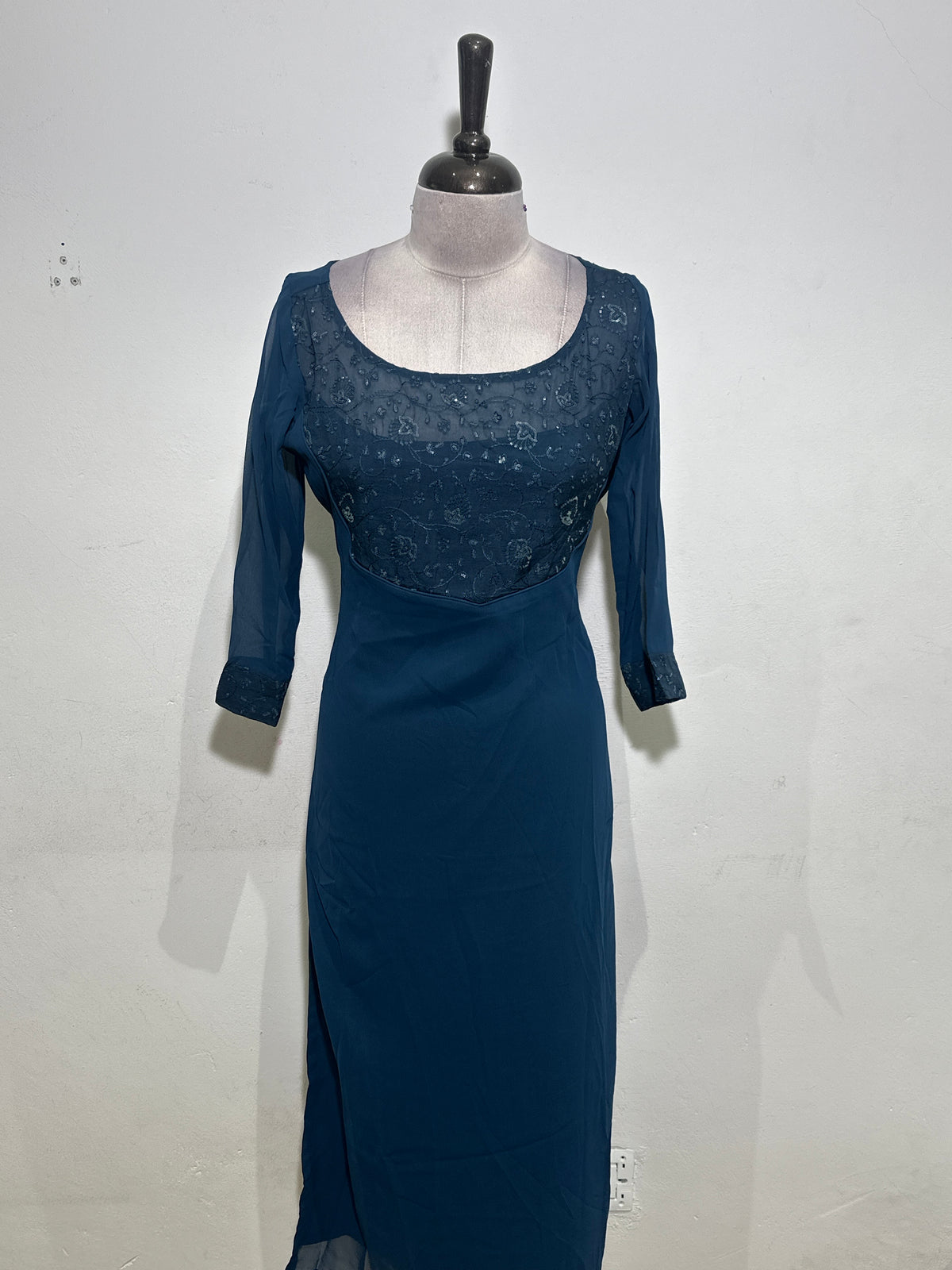 OFFER SALES TOP'S -  IHA 35680