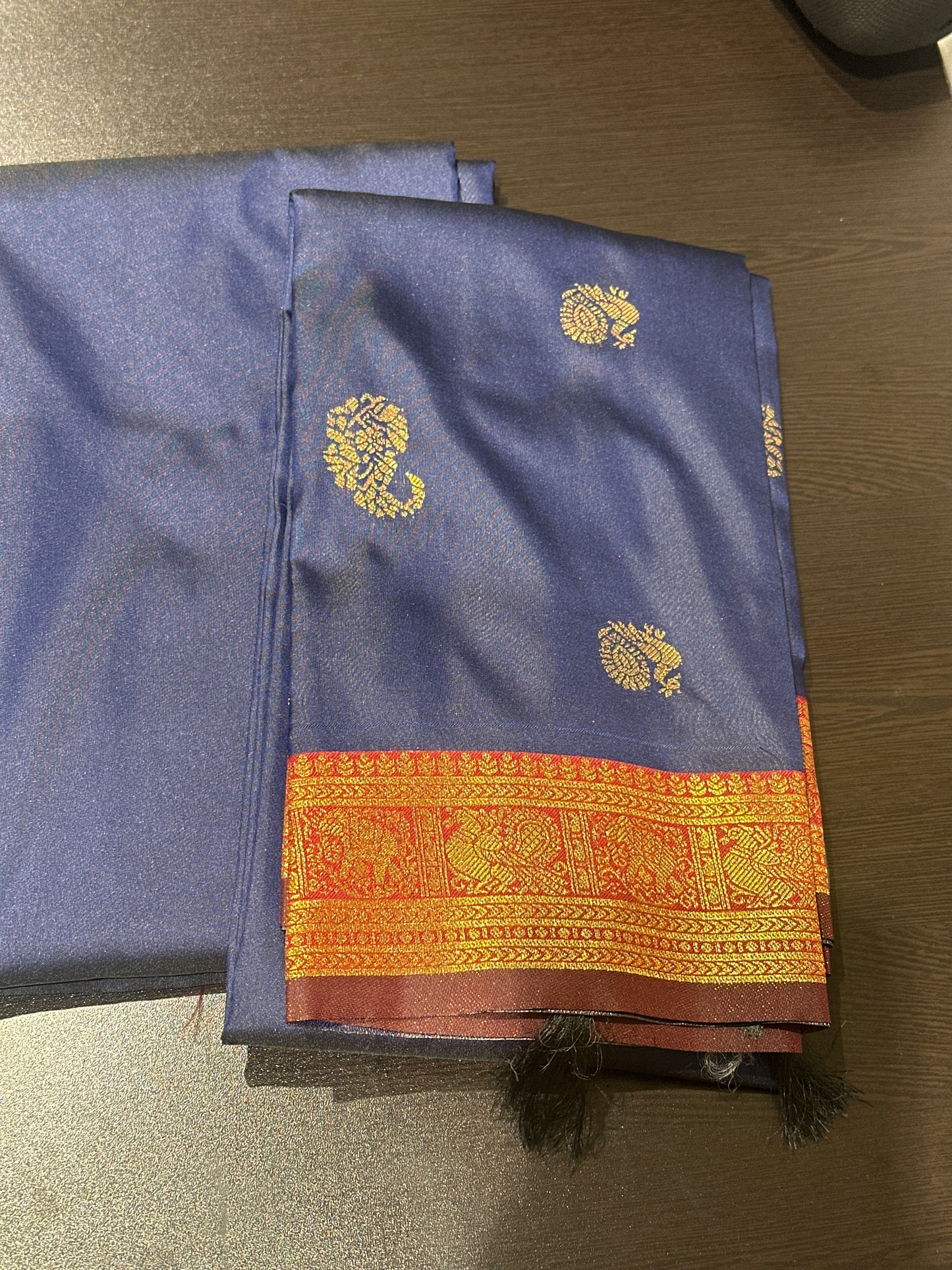 OFFER SALES UNSTITCHED SALWAR SUITS -  IHA 34098