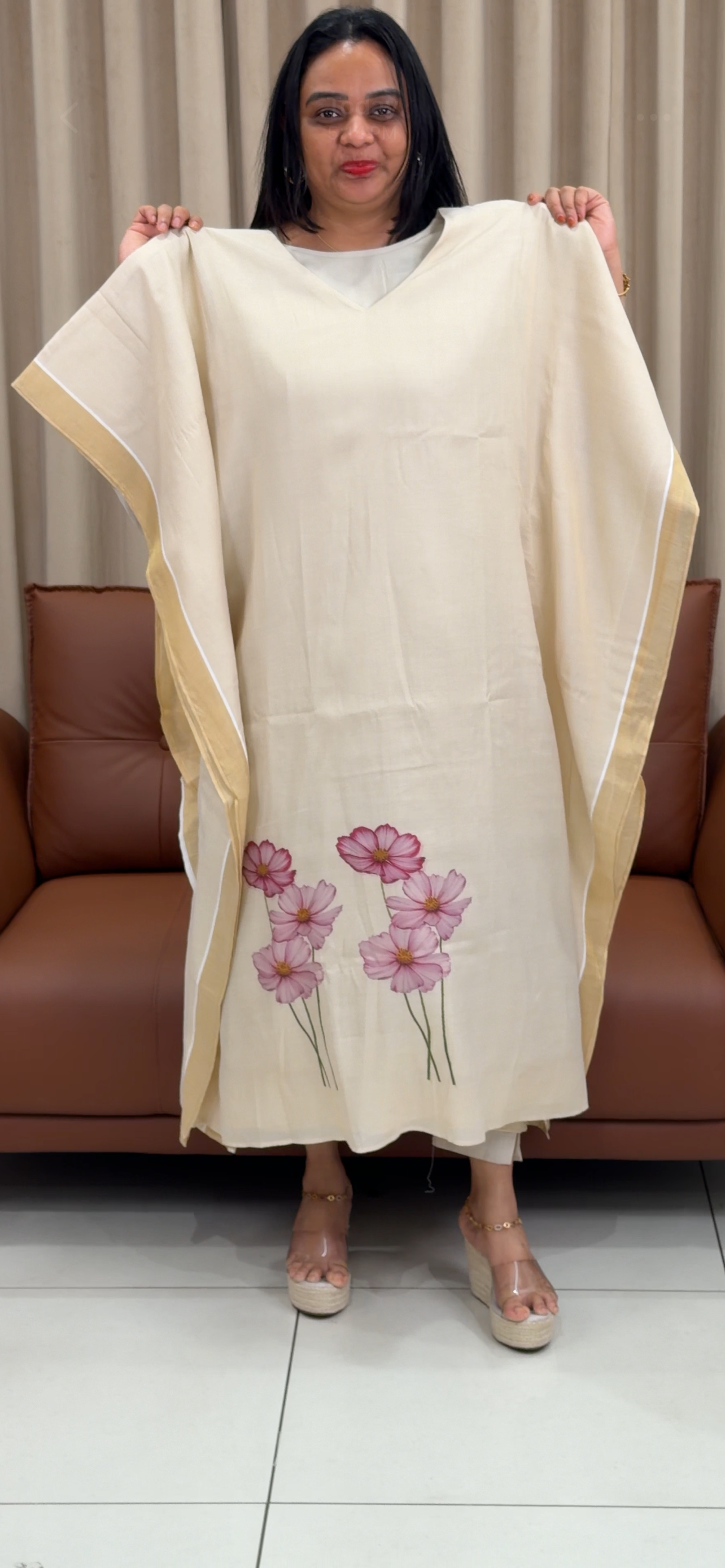 IHA'S IN-HOUSE TISSUE ALINE TOPS - IHA 33463