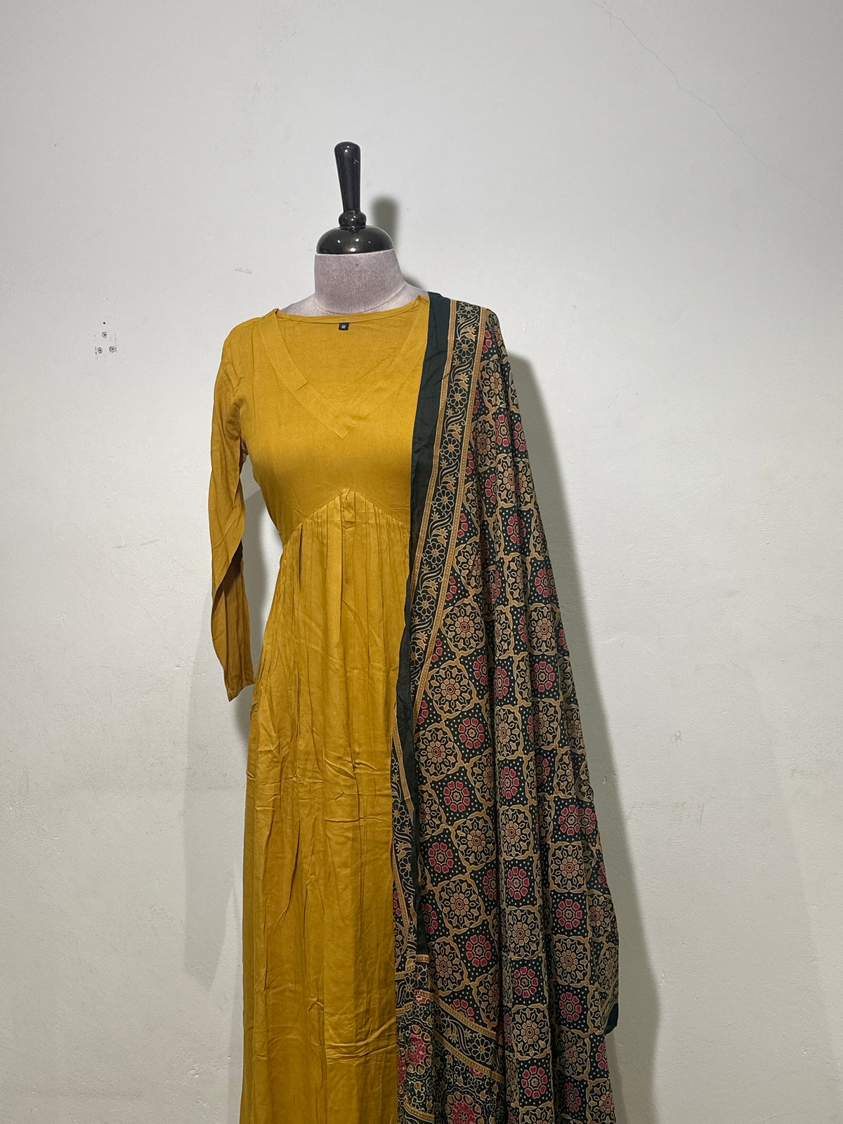OFFER SALES TOP'S -  IHA 35977