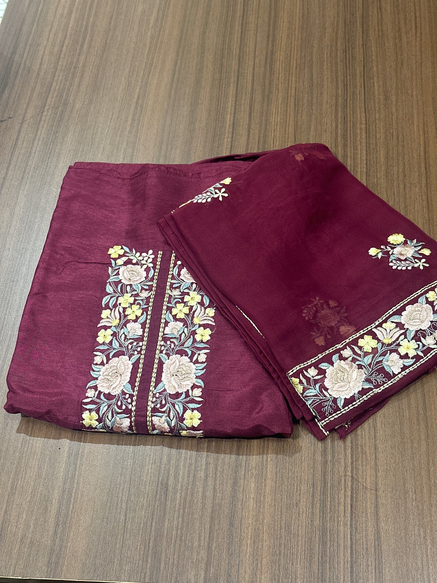 OFFER SALES UNSTITCHED SALWAR SUITS -  IHA 33753