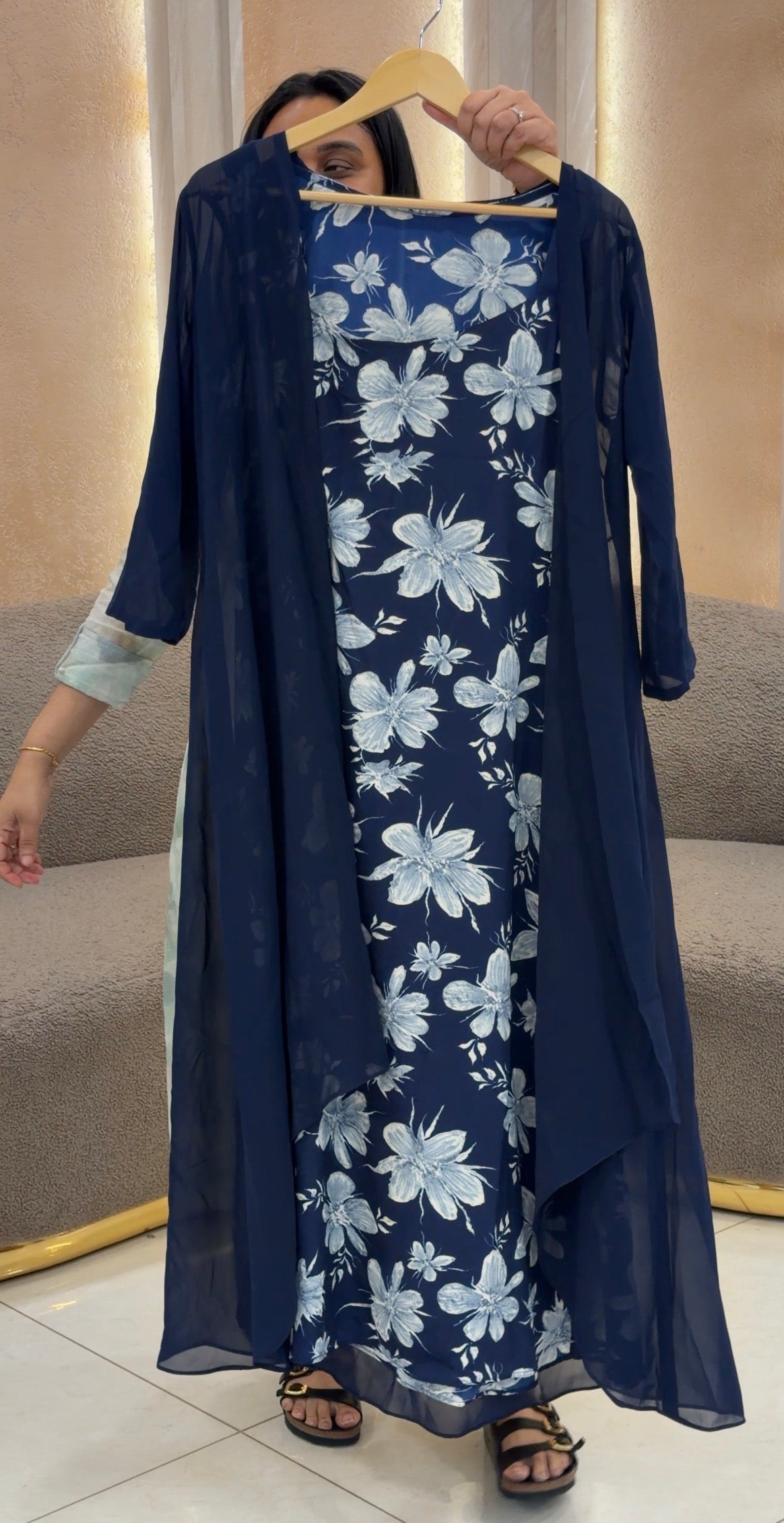IHA'S IN-HOUSE PRINTED TOP AND JACKETS - IHA 35528