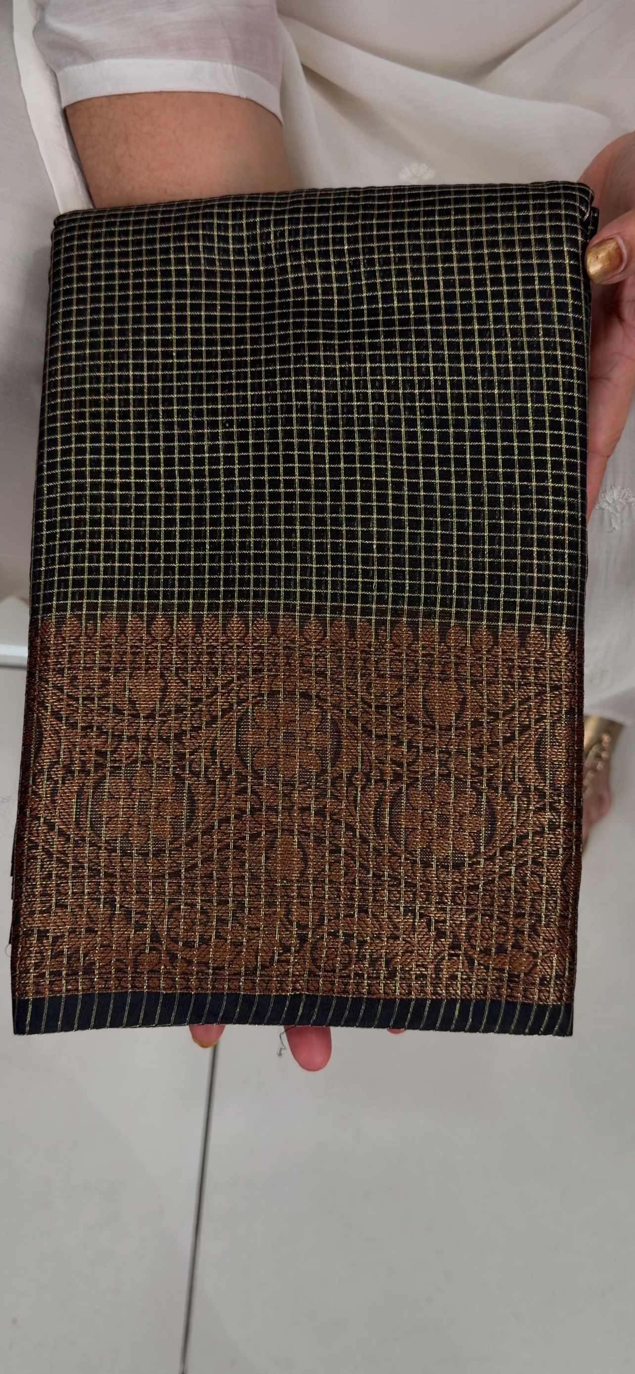 SEMI BANARASI SAREES - IHA 33334