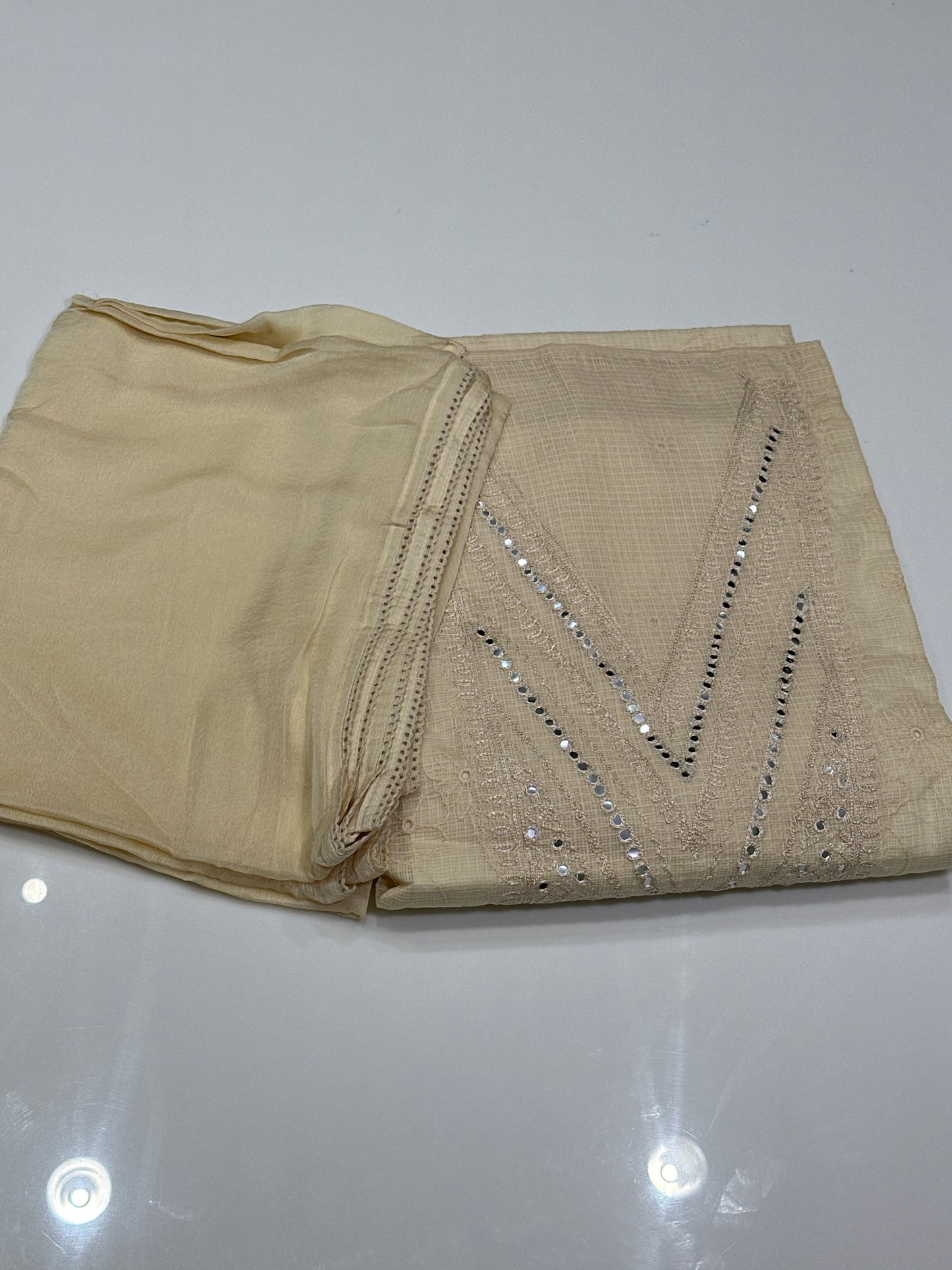 OFFER SALES UNSTITCHED SALWAR SUITS -  IHA 33516