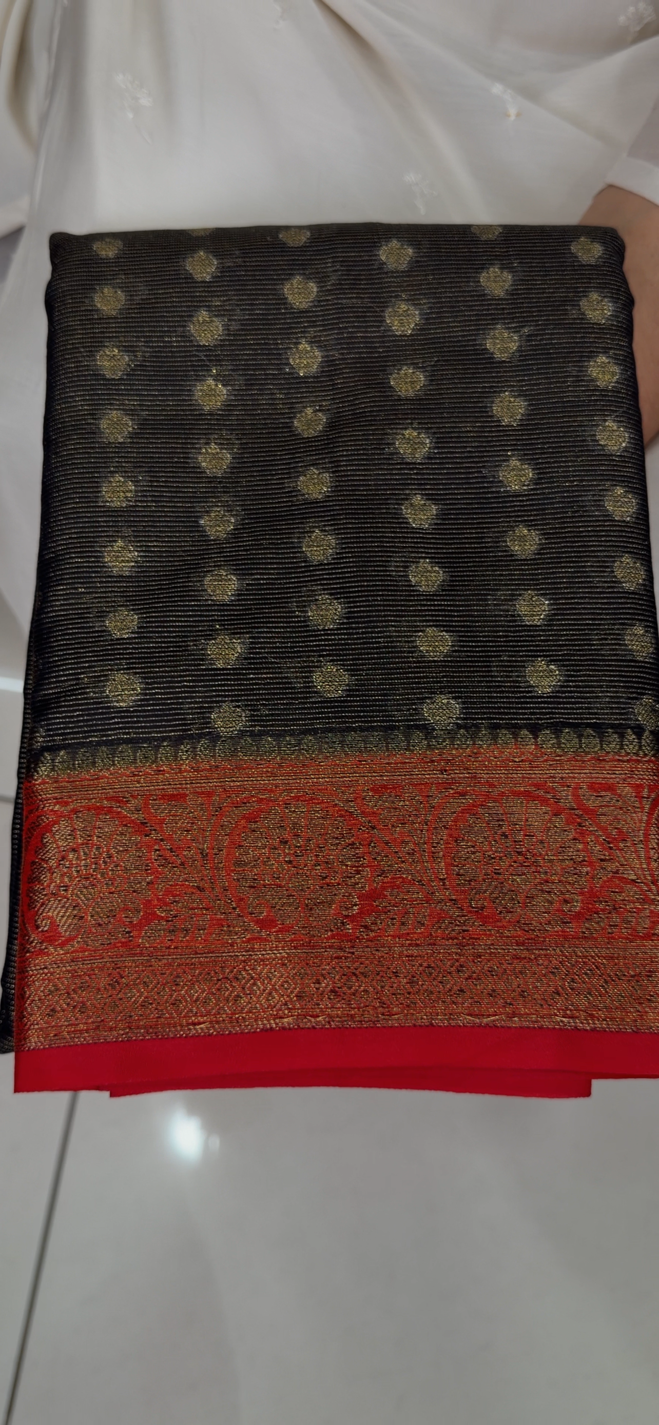 SEMI BANARASI SAREES - IHA 33350