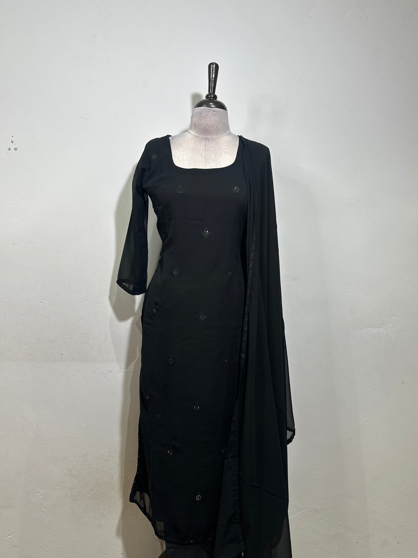 OFFER SALES TOP AND  BOTTOM  -  IHA 34355