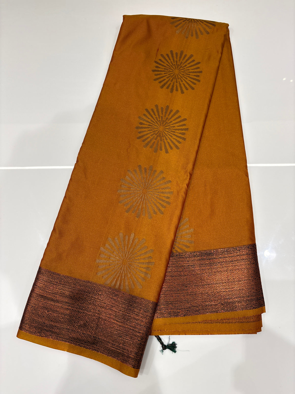 OFFER SALES SAREE -  IHA 35438