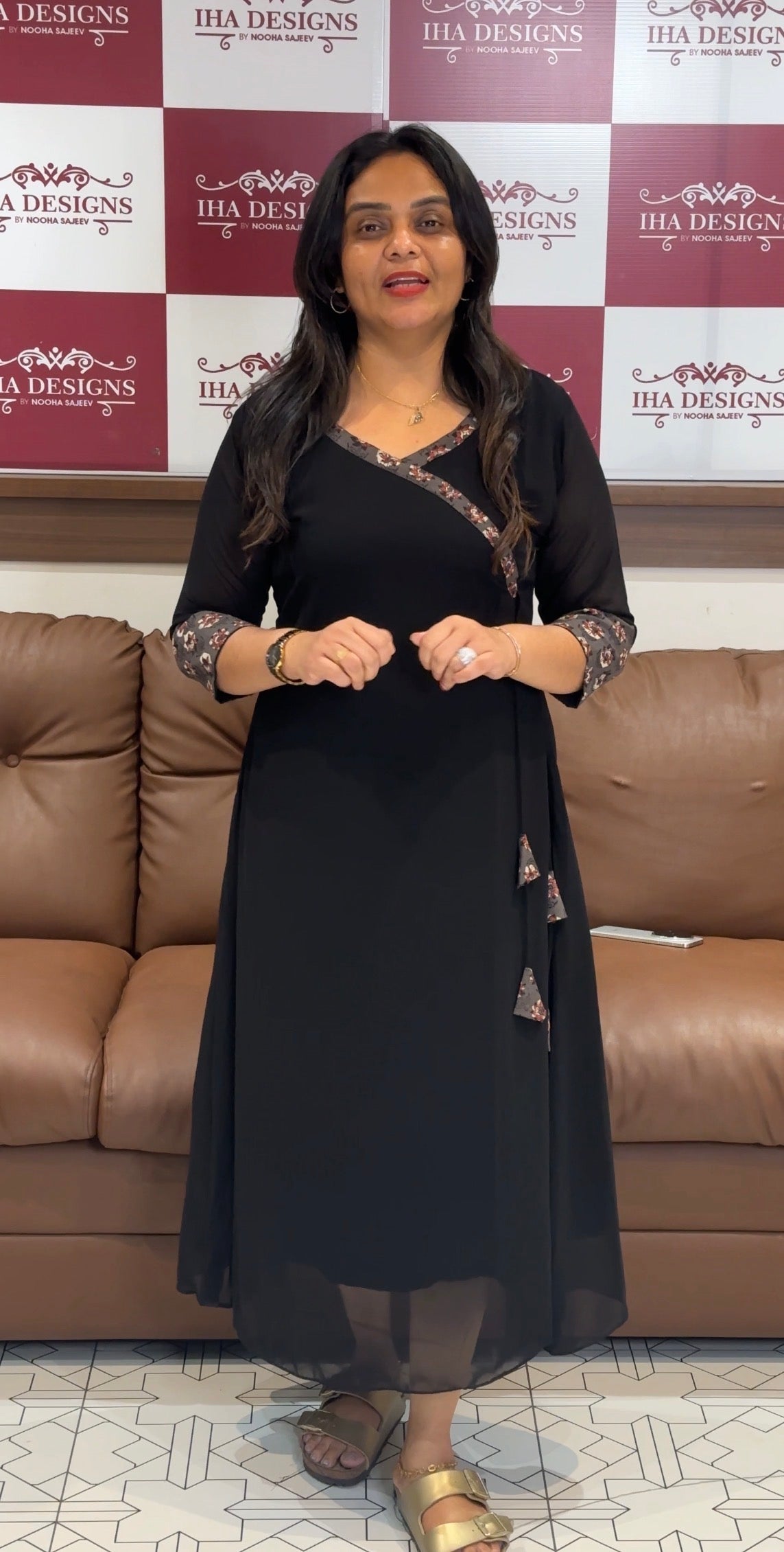 IHA'S IN-HOUSE GEORGETTE ALINE TOPS - IHA 31156