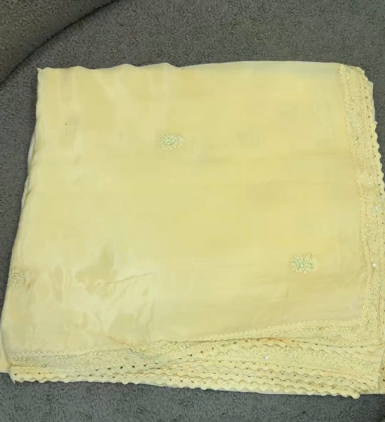 LUCKNOWI CHIKANKARI SAREES - IHA 33000