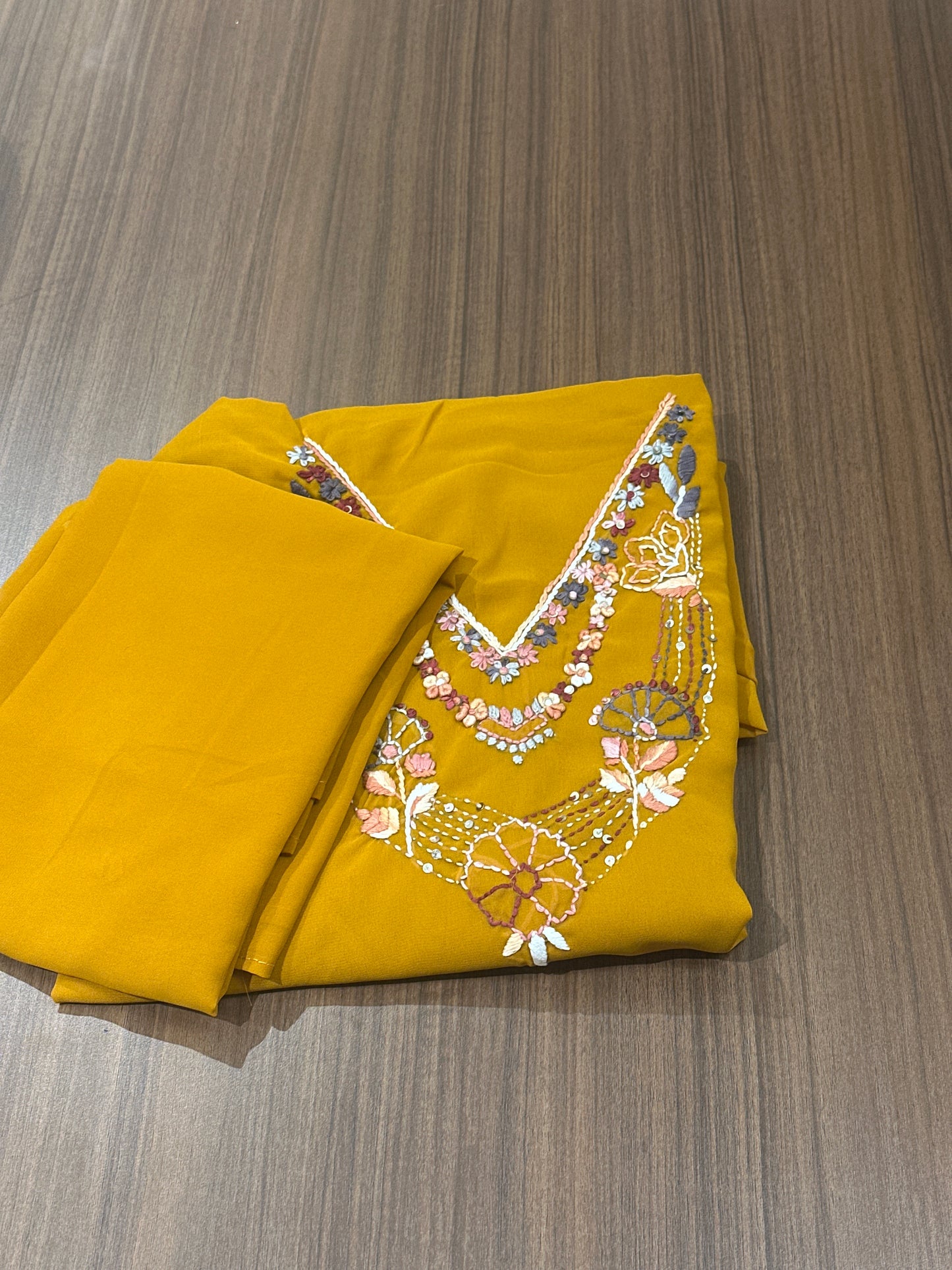 OFFER SALES UNSTITCHED SALWAR SUITS -  IHA 33751