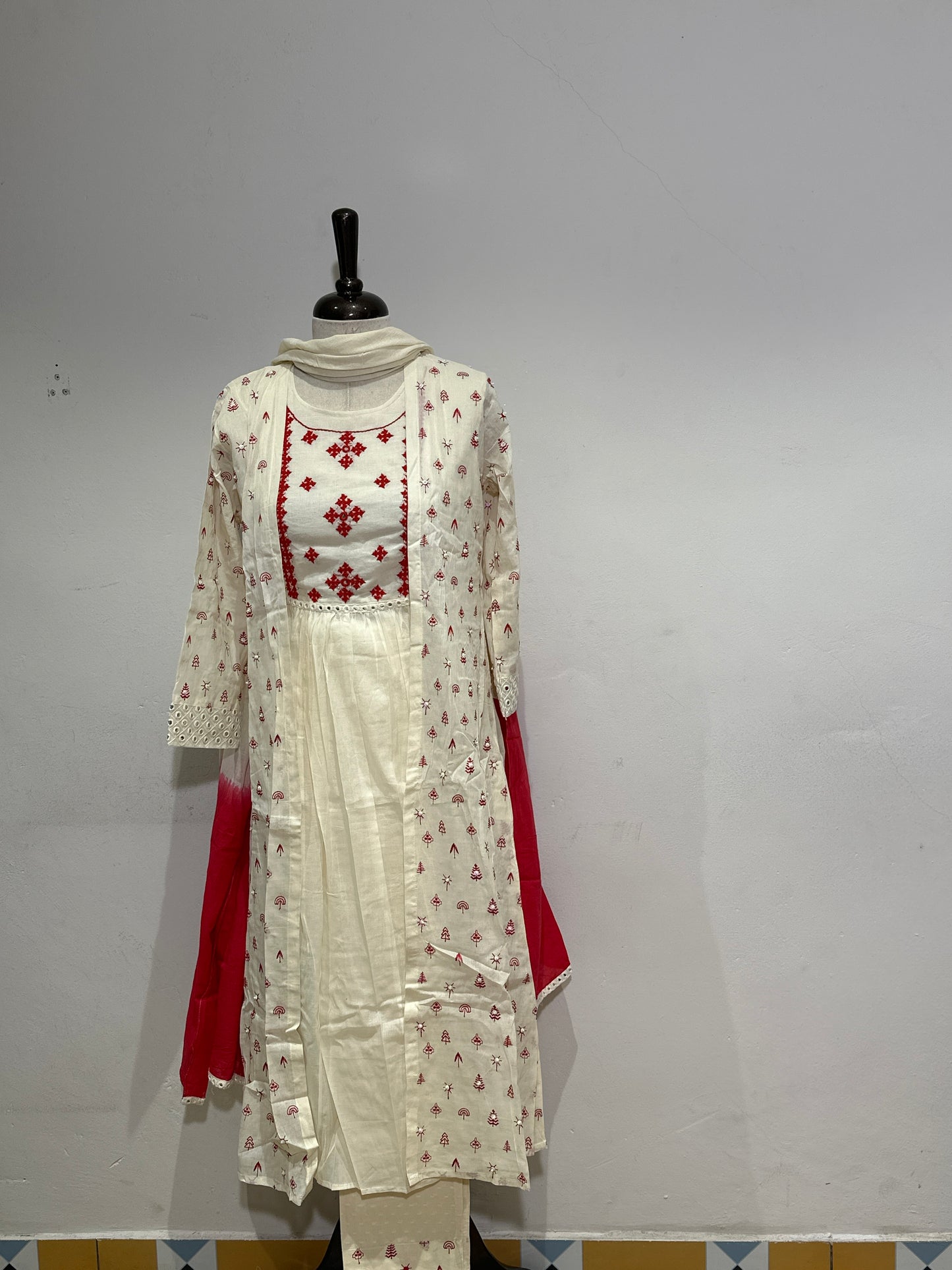 OFFER SALES TOP AND  BOTTOM  -  IHA 34290