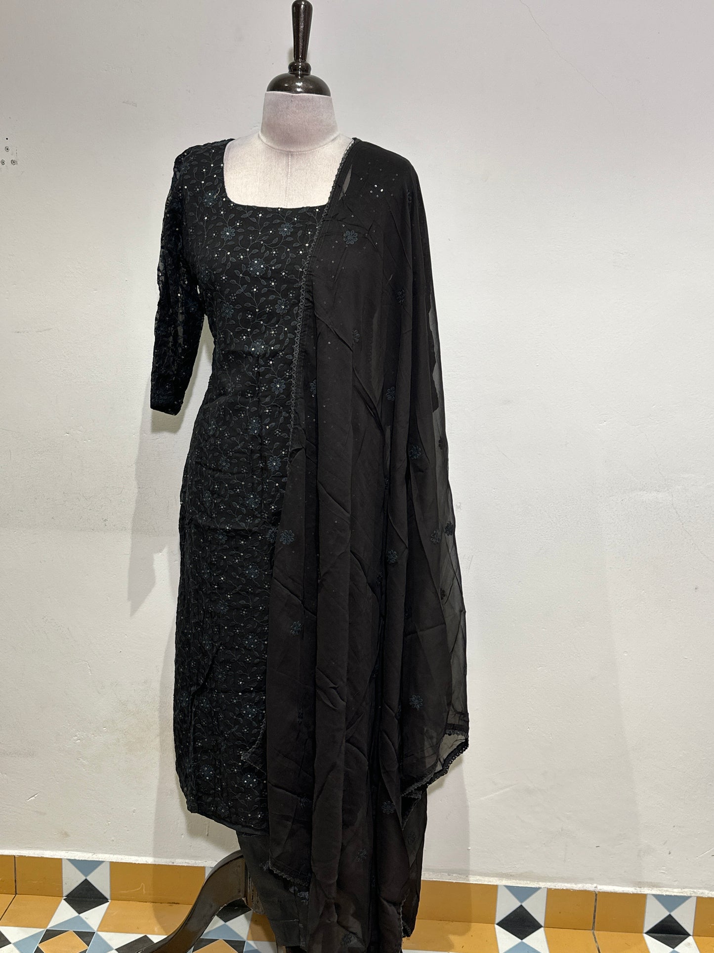 OFFER SALES TOP AND  BOTTOM  -  IHA 34290