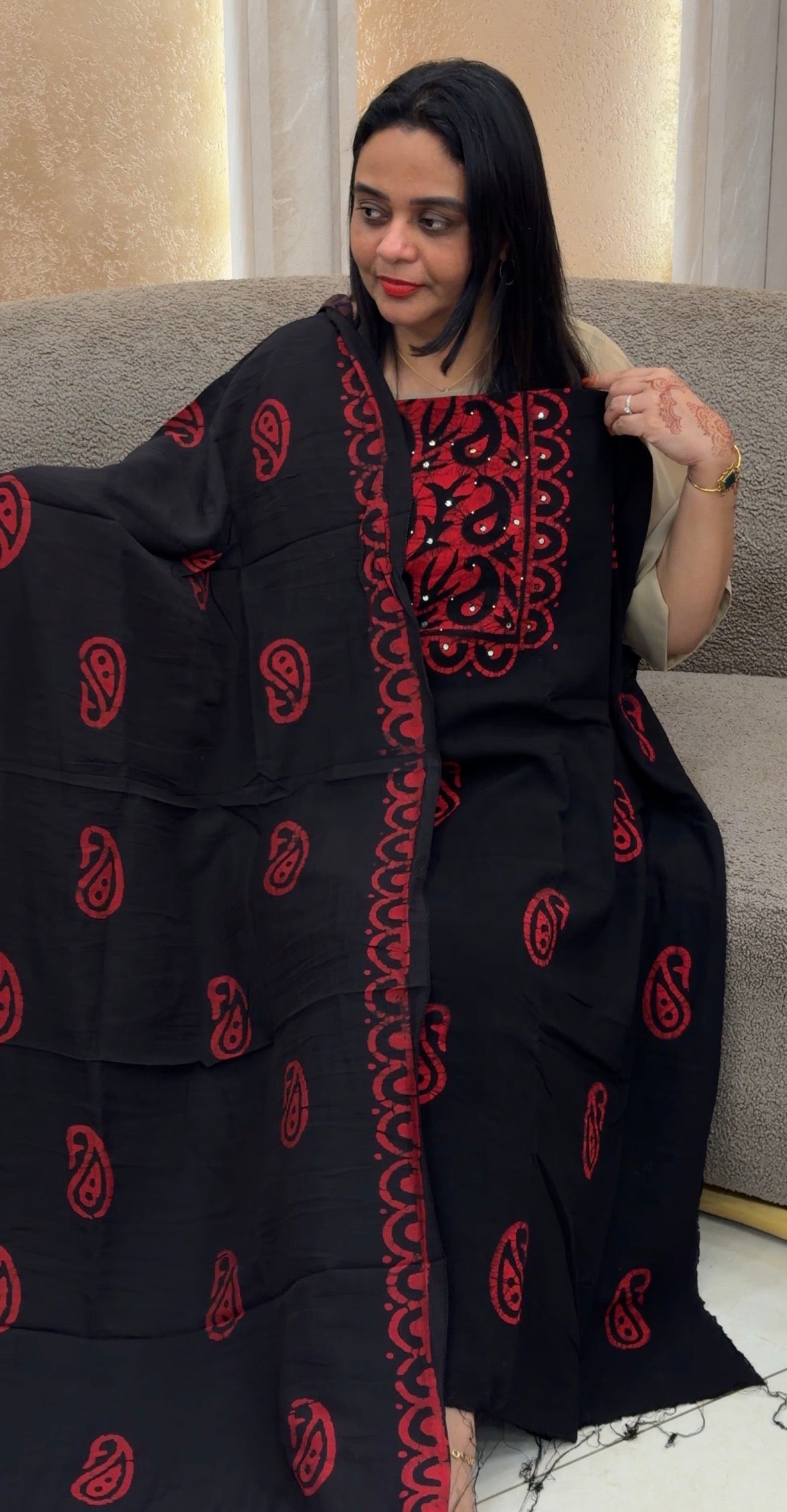 BATIK PRINTED UNSTITCHED SALWAR SUITS - IHA 33059