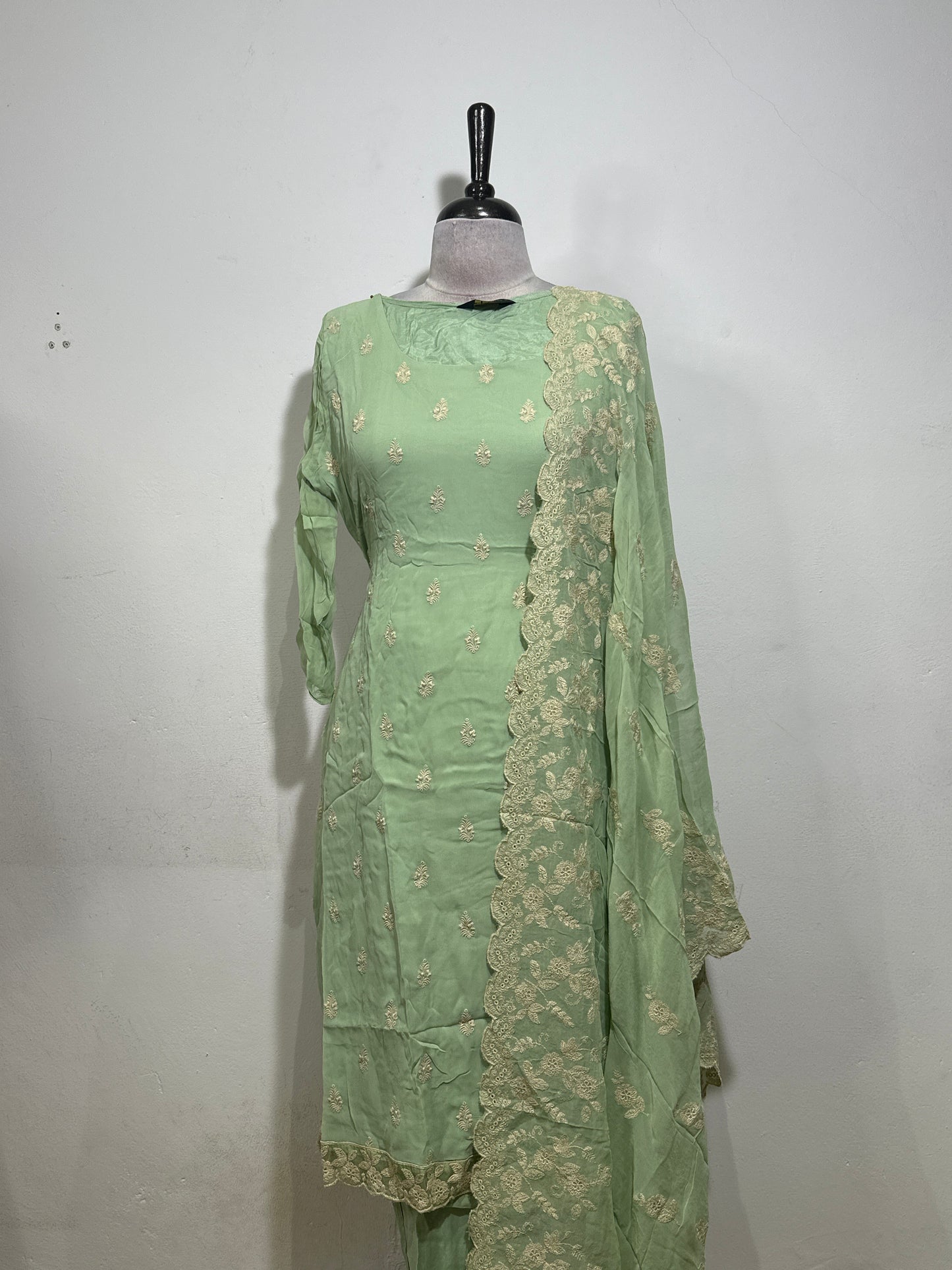 OFFER SALES TOP AND  BOTTOM  -  IHA 34385