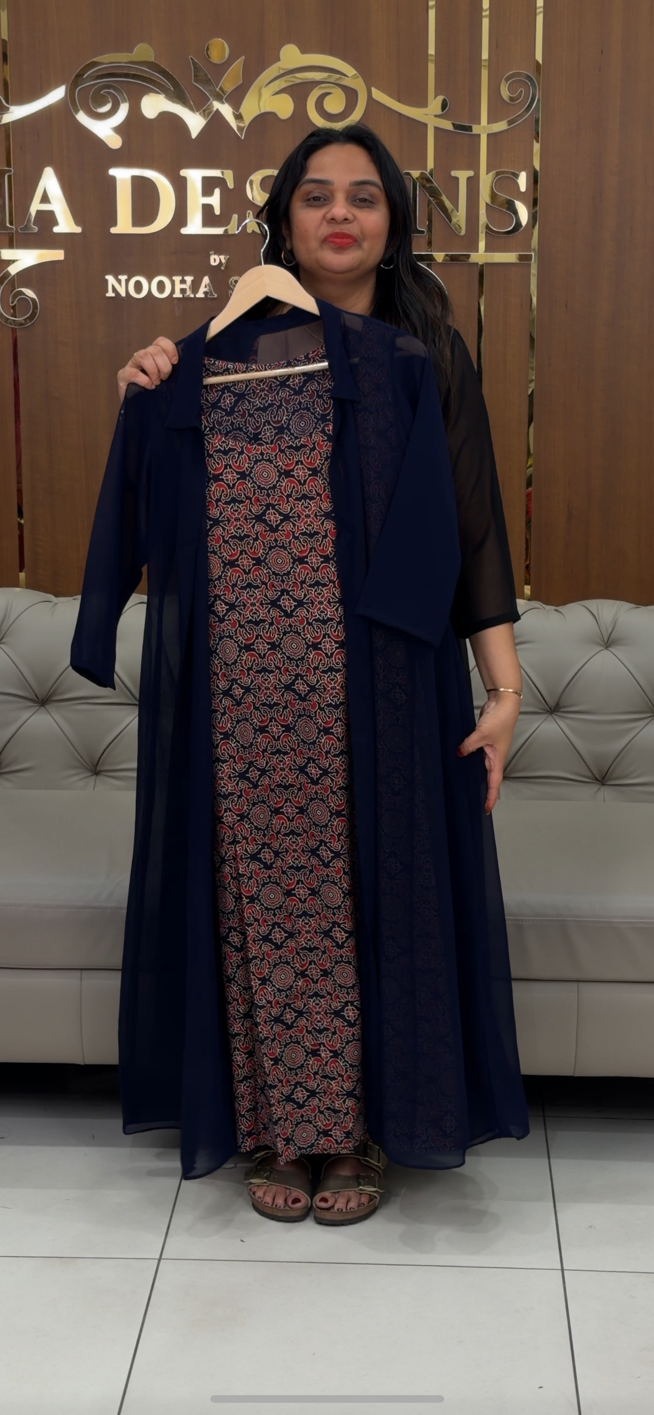 IHA'S IN-HOUSE PRINTED TOP AND JACKET - IHA 30567