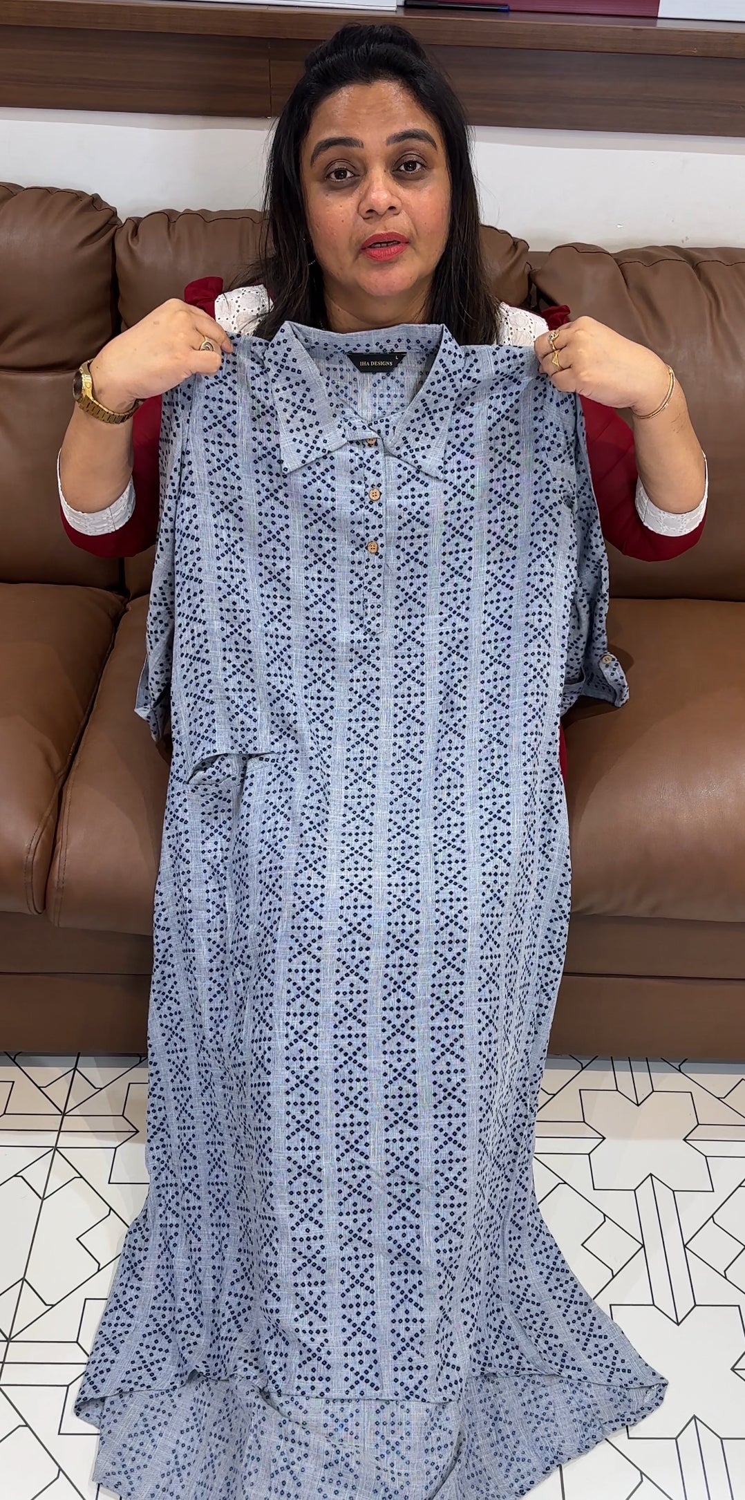 PRINTED RAYON ALINE TOPS - IHA 27856