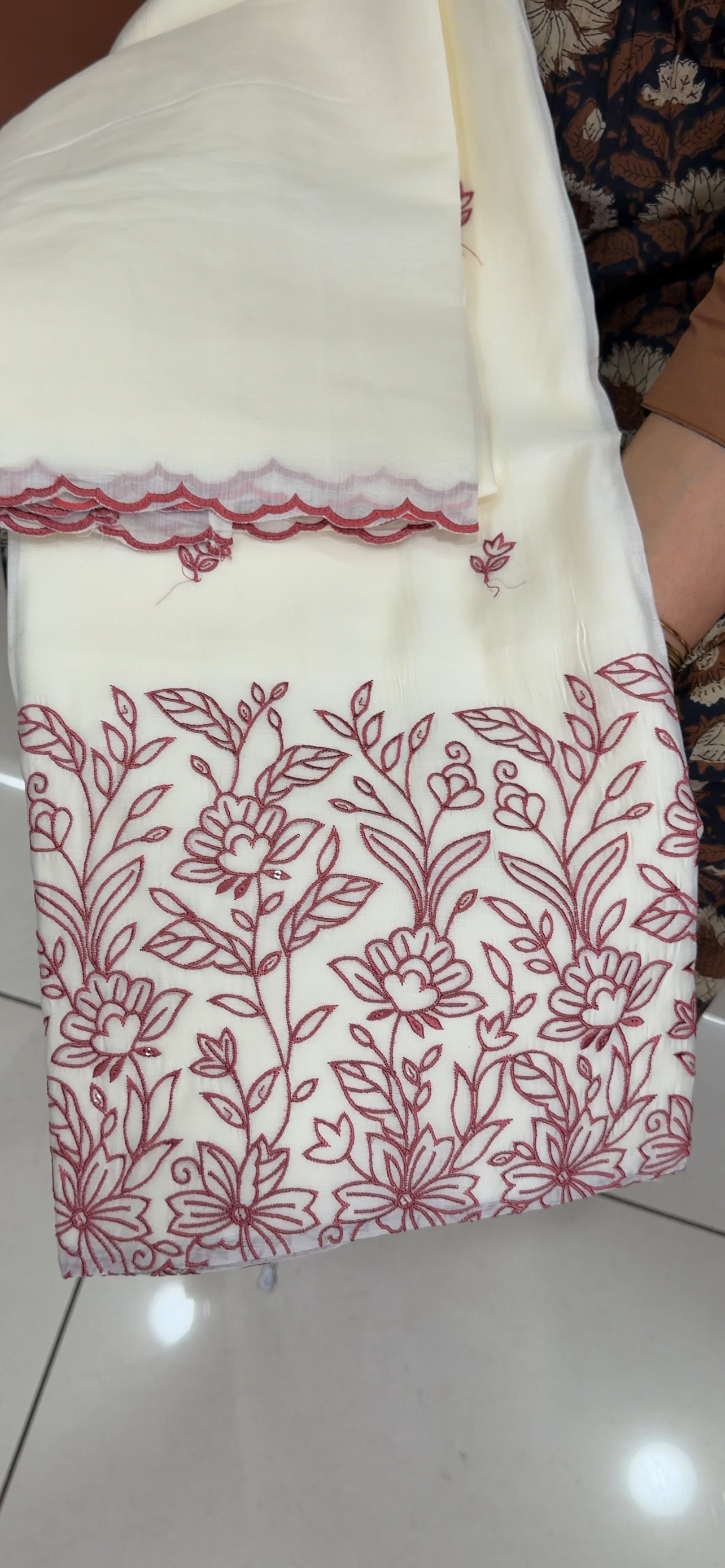 MALAI CHANDERI UNSTITCHED SALWAR SUITS - IHA 34136
