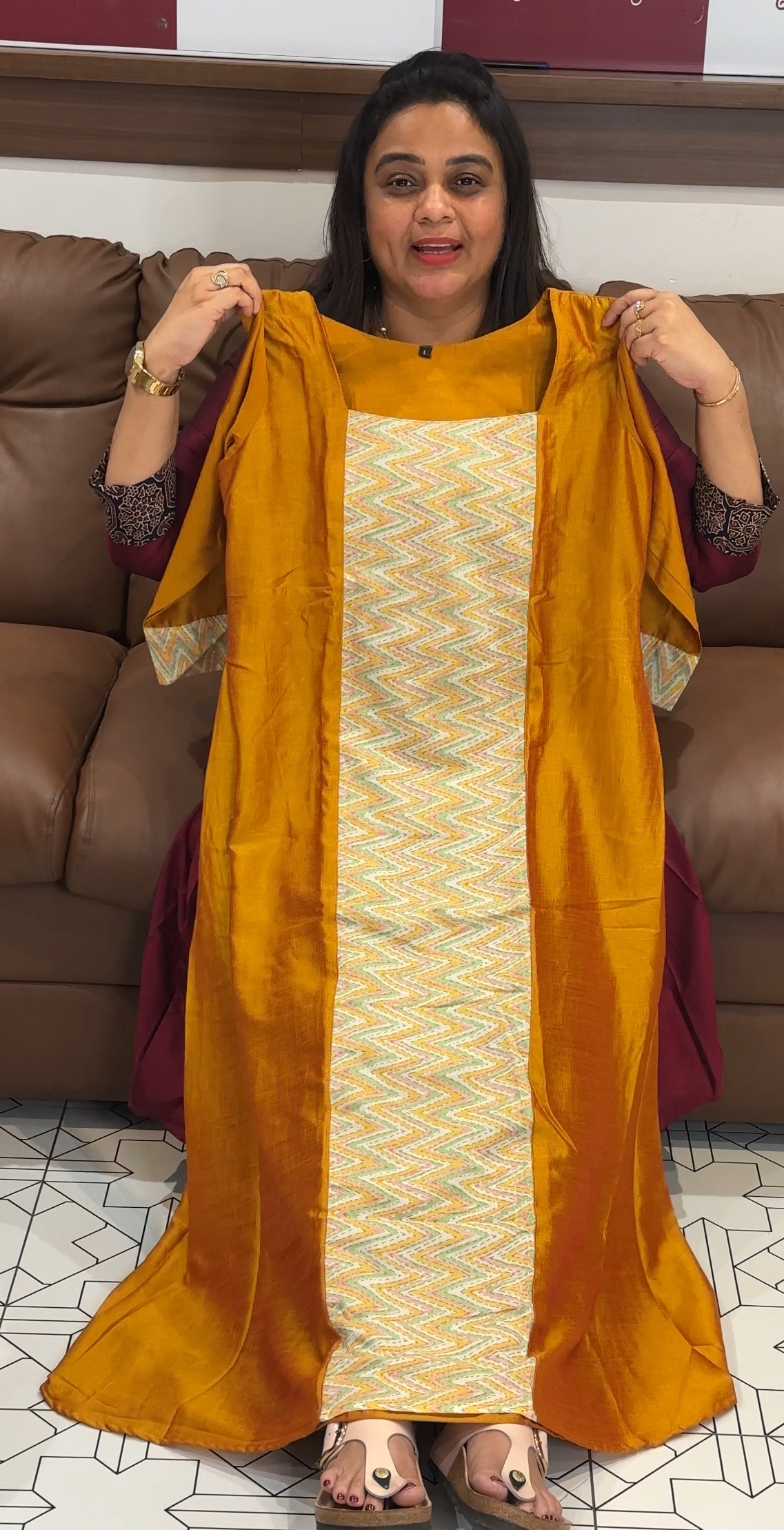 SEMI RAW SILK ALINE TOPS - IHA 27830