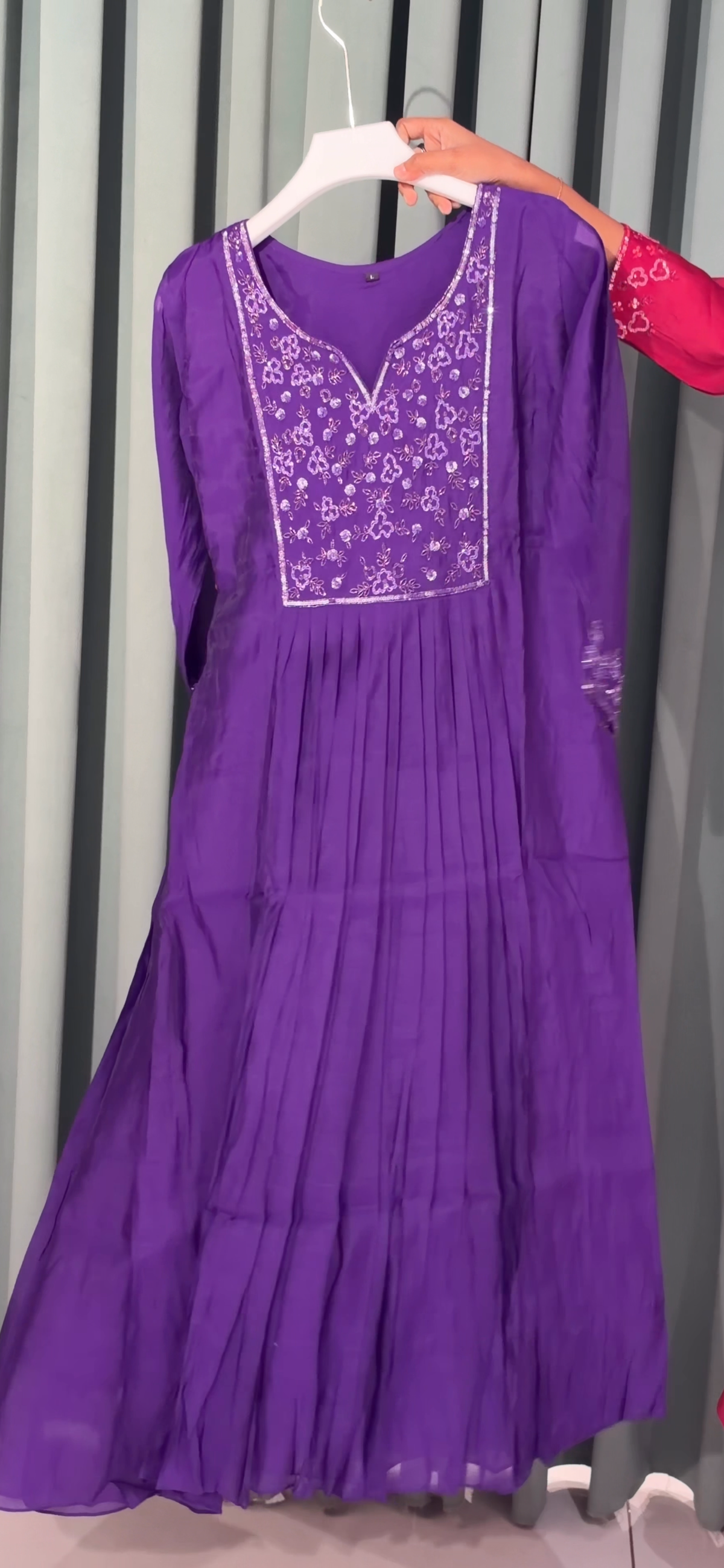 MUL CHANDERI TOP, BOTTOM AND DUPATTA - IHA 35914