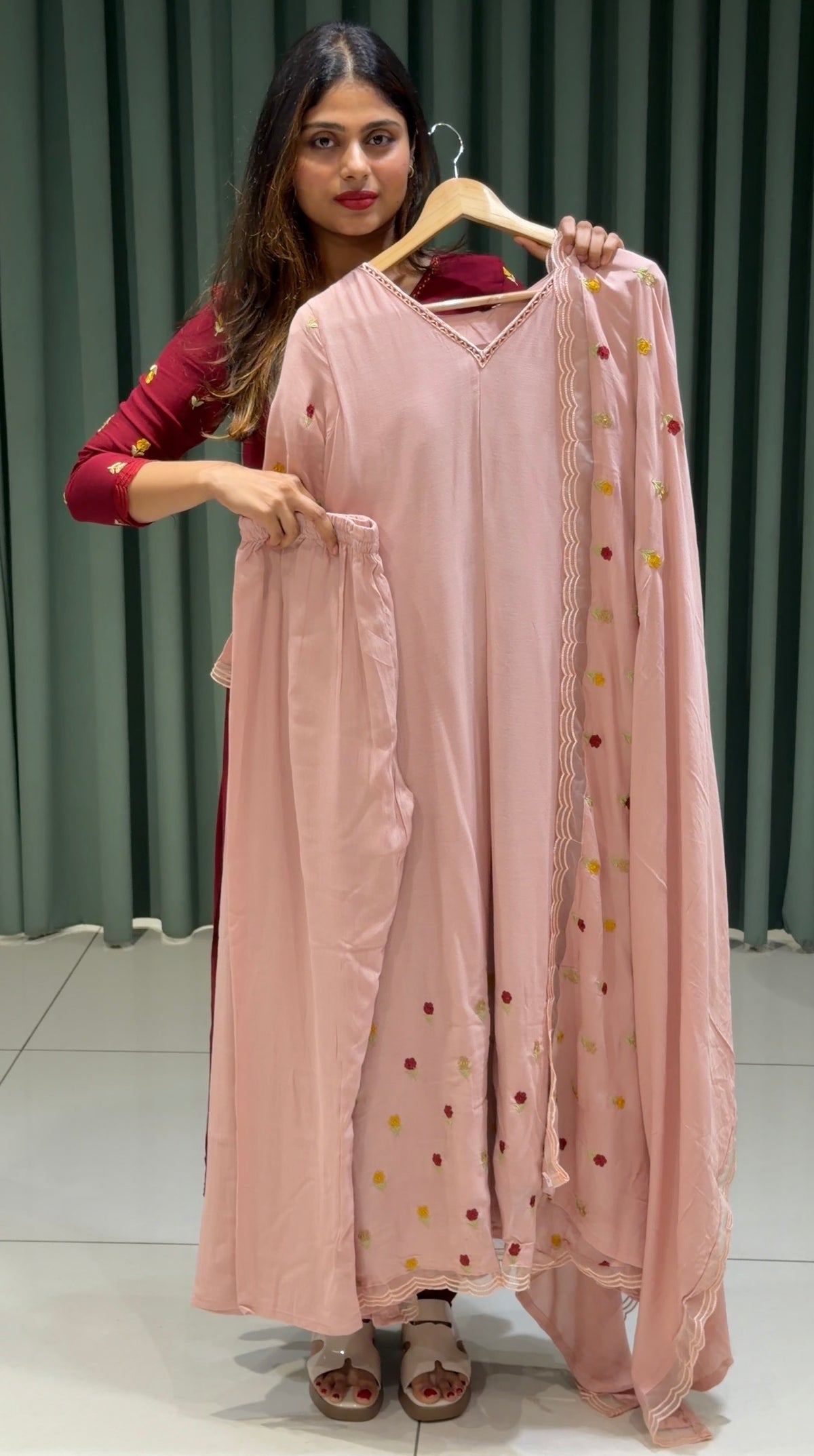 CRUSHED RAYON TOP,BOTTOM AND DUPATTA - IHA 36015