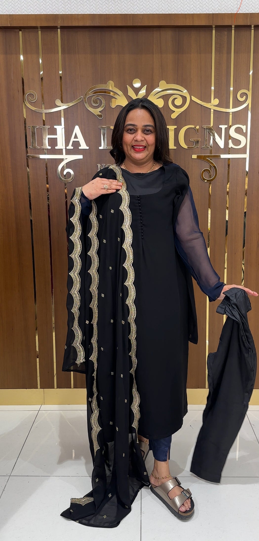 IHA'S IN- HOUSE SLITTED TOP , BOTTOM AND DUPATTA - IHA 24847
