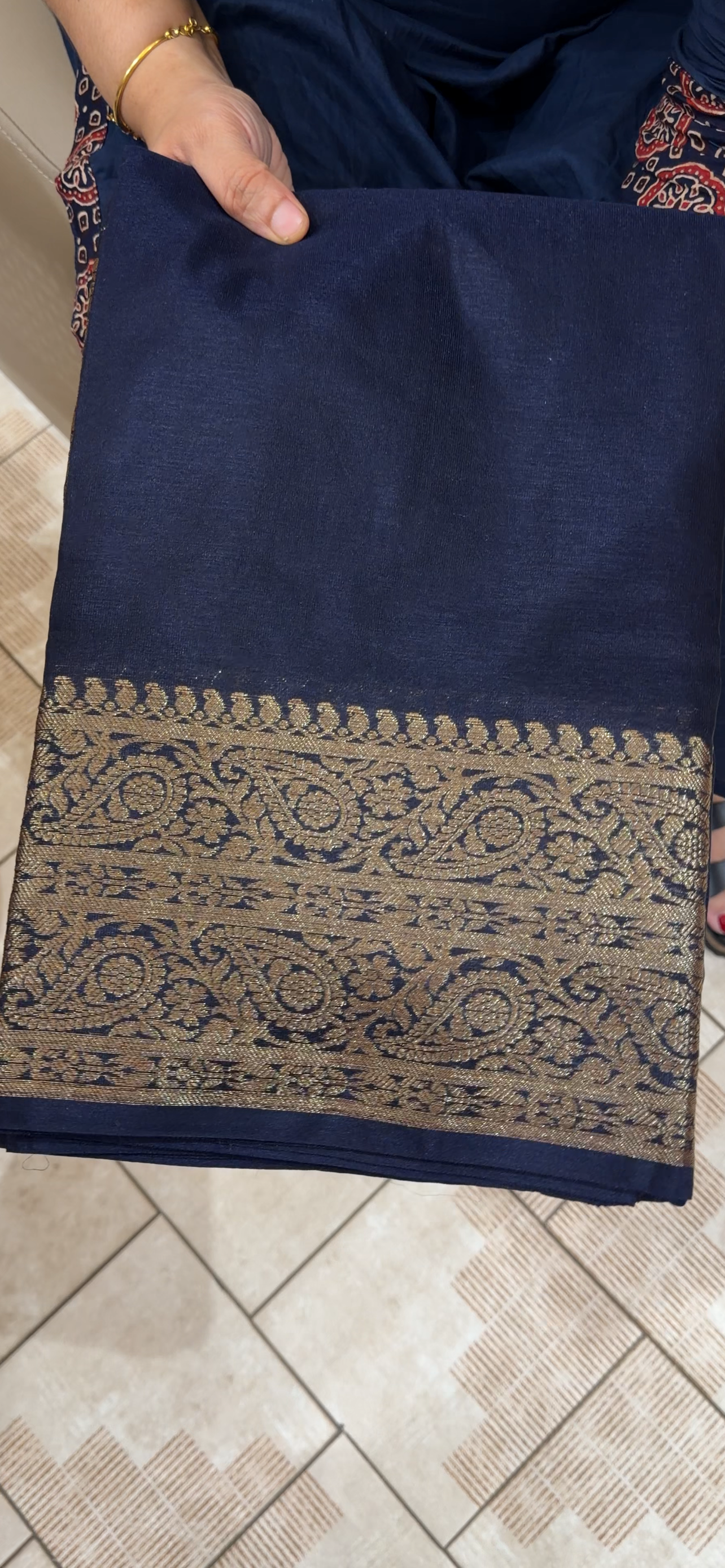 SEMI BANARASI SAREES - IHA 34421