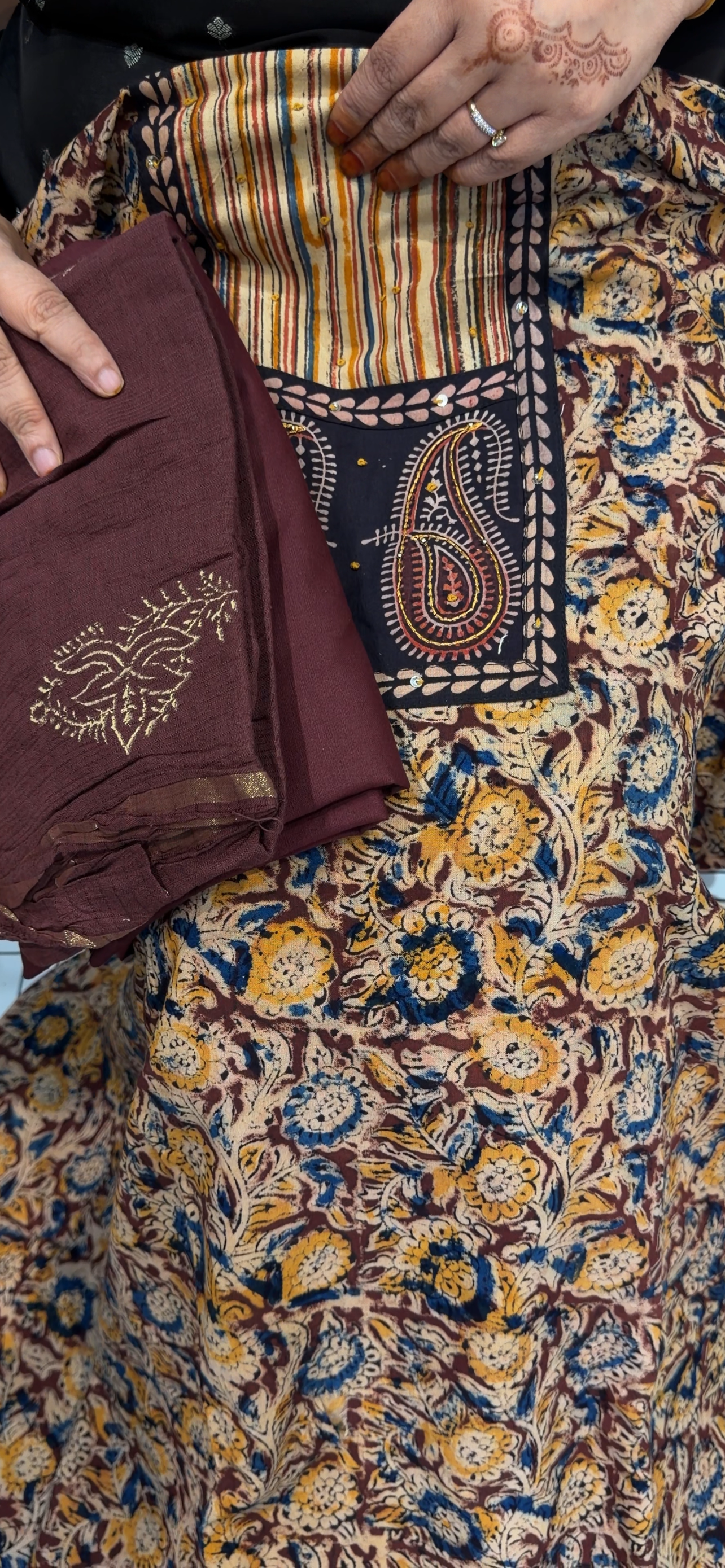PRINTED UNSTITCHED SALWAR SUITS - IHA 33109
