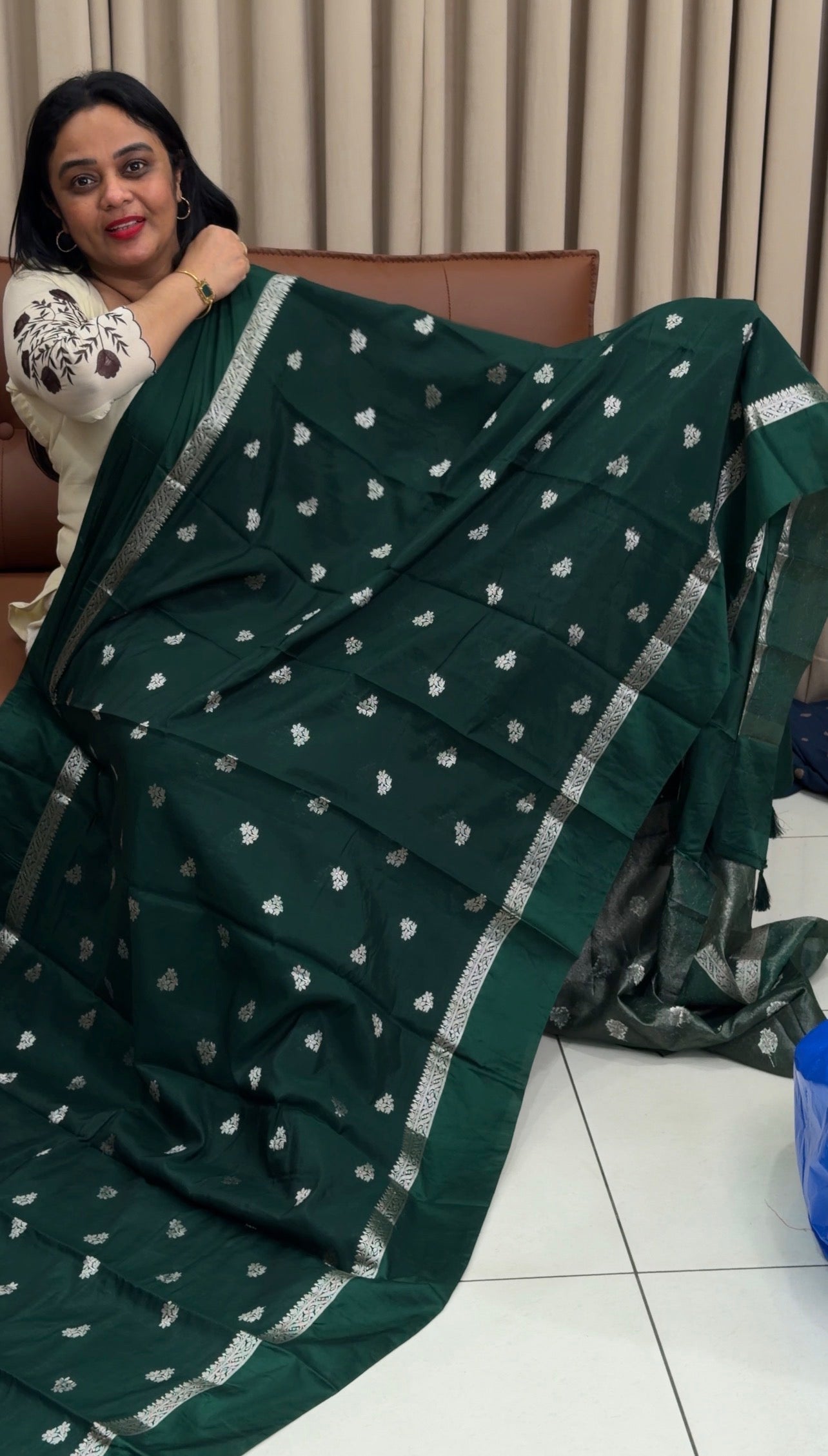 SEMI BANARASI SAREES - IHA 34061